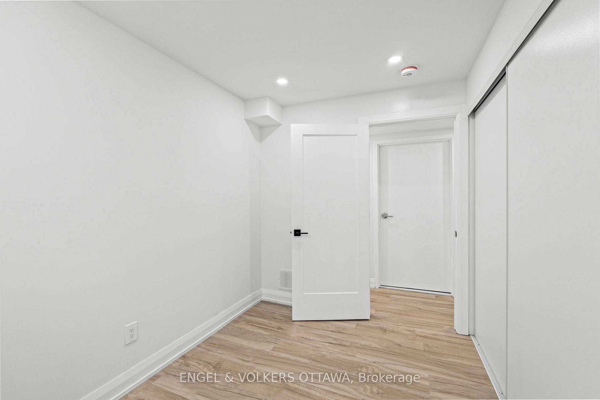 Photo 16 of Unit B, 2305 Kay Street, Ottawa, Queensway Terrace South/Ridgeview — HOMEH
