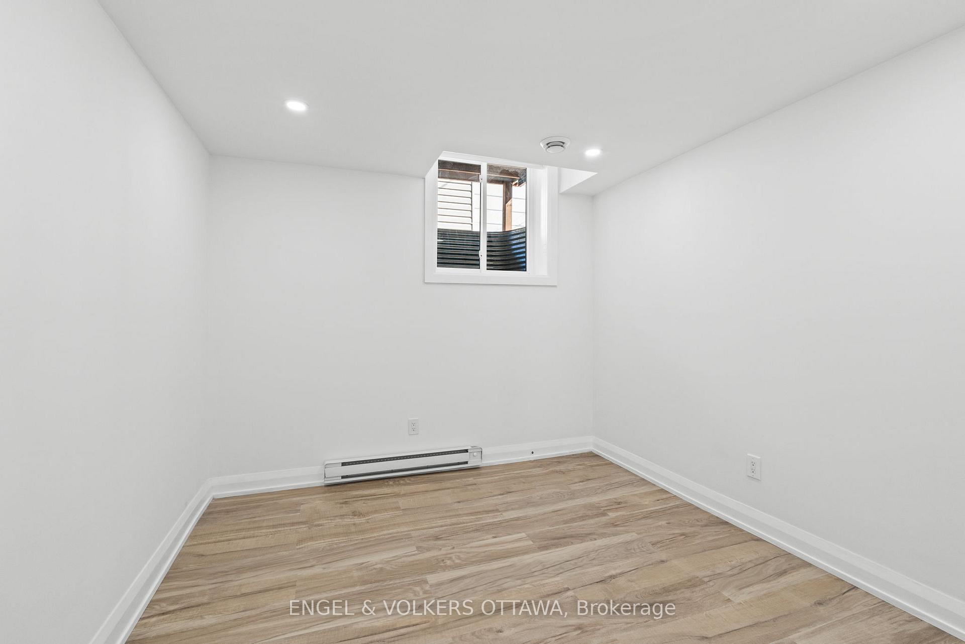 Photo 17 of Unit B, 2305 Kay Street, Ottawa, Queensway Terrace South/Ridgeview — HOMEH