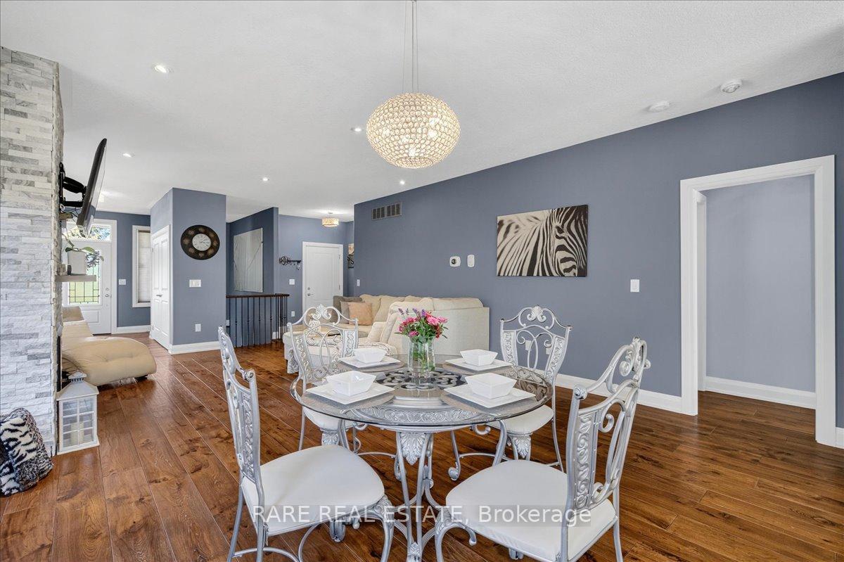Photo 11 of 78 Landscape Drive, Oro-Medonte, Horseshoe Valley — HOMEH