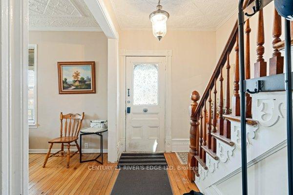 Photo 4 of 453 May Street, North Dundas, Winchester — HOMEH
