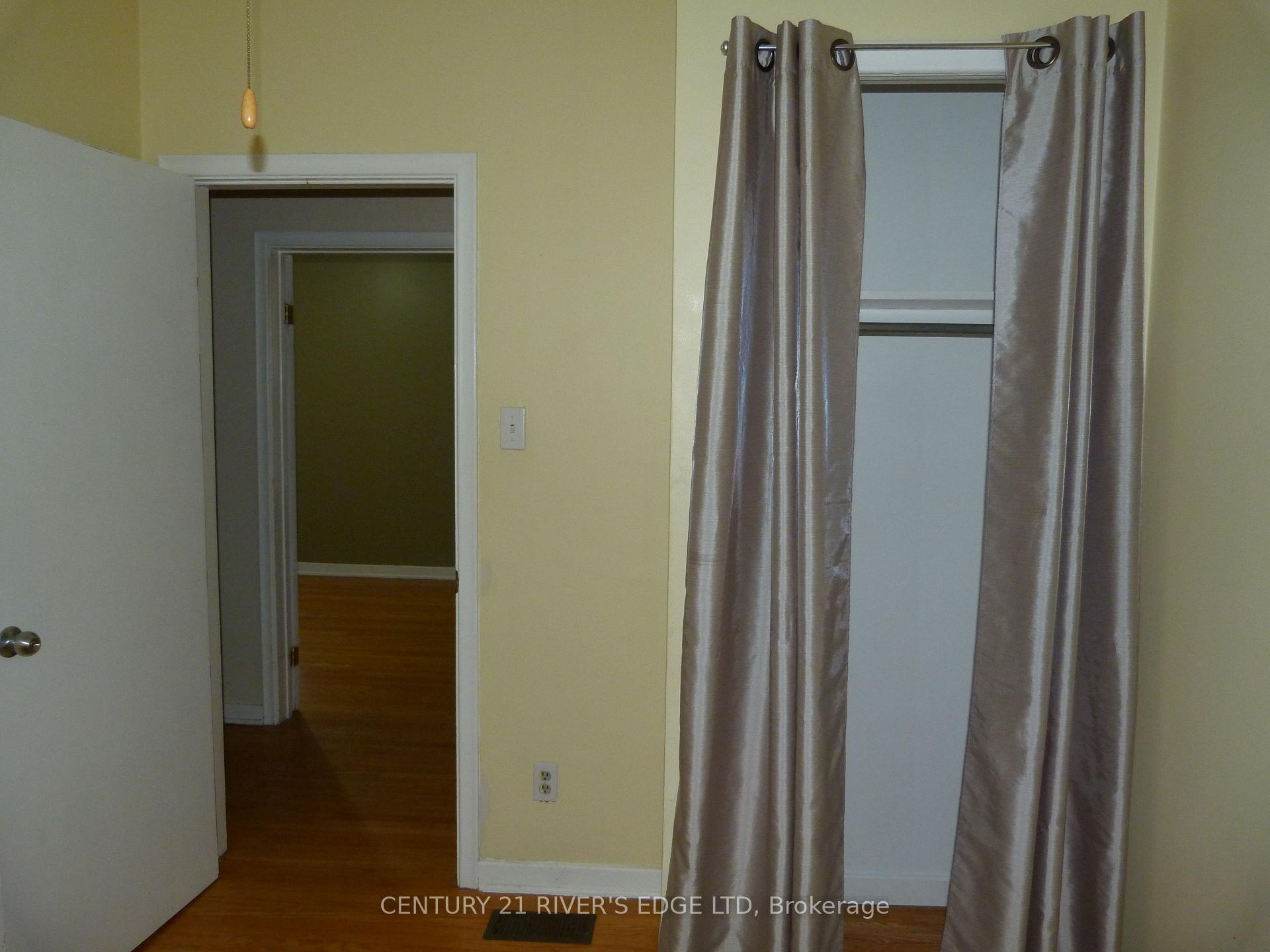 Photo 23 of 453 May Street, North Dundas, Winchester — HOMEH