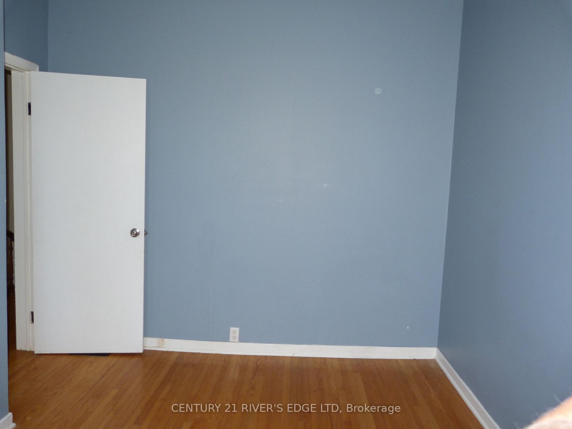 Photo 26 of 453 May Street, North Dundas, Winchester — HOMEH
