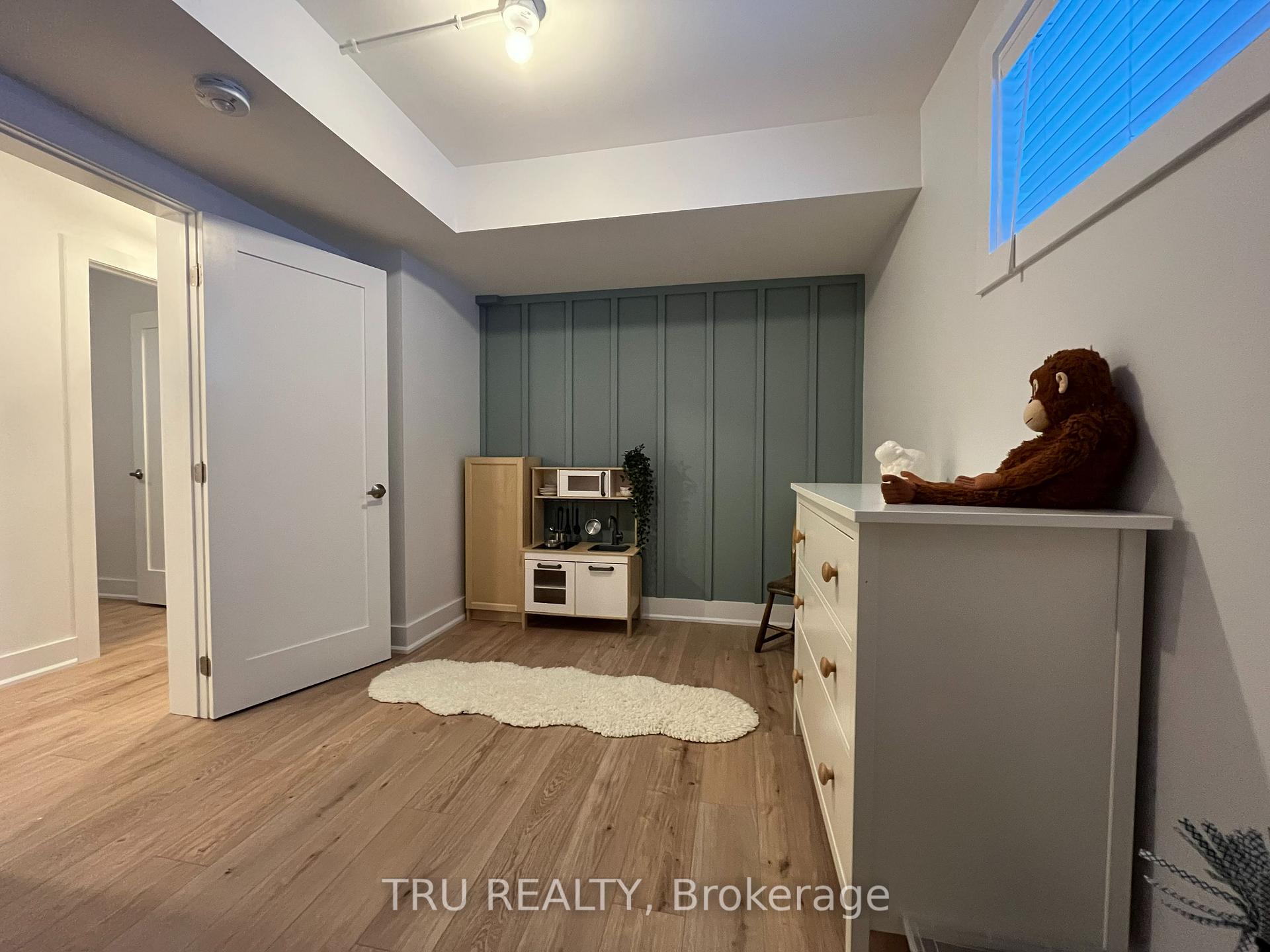 Photo 15 of Unit A, 59 Douglas Avenue, Ottawa, Lindenlea — HOMEH