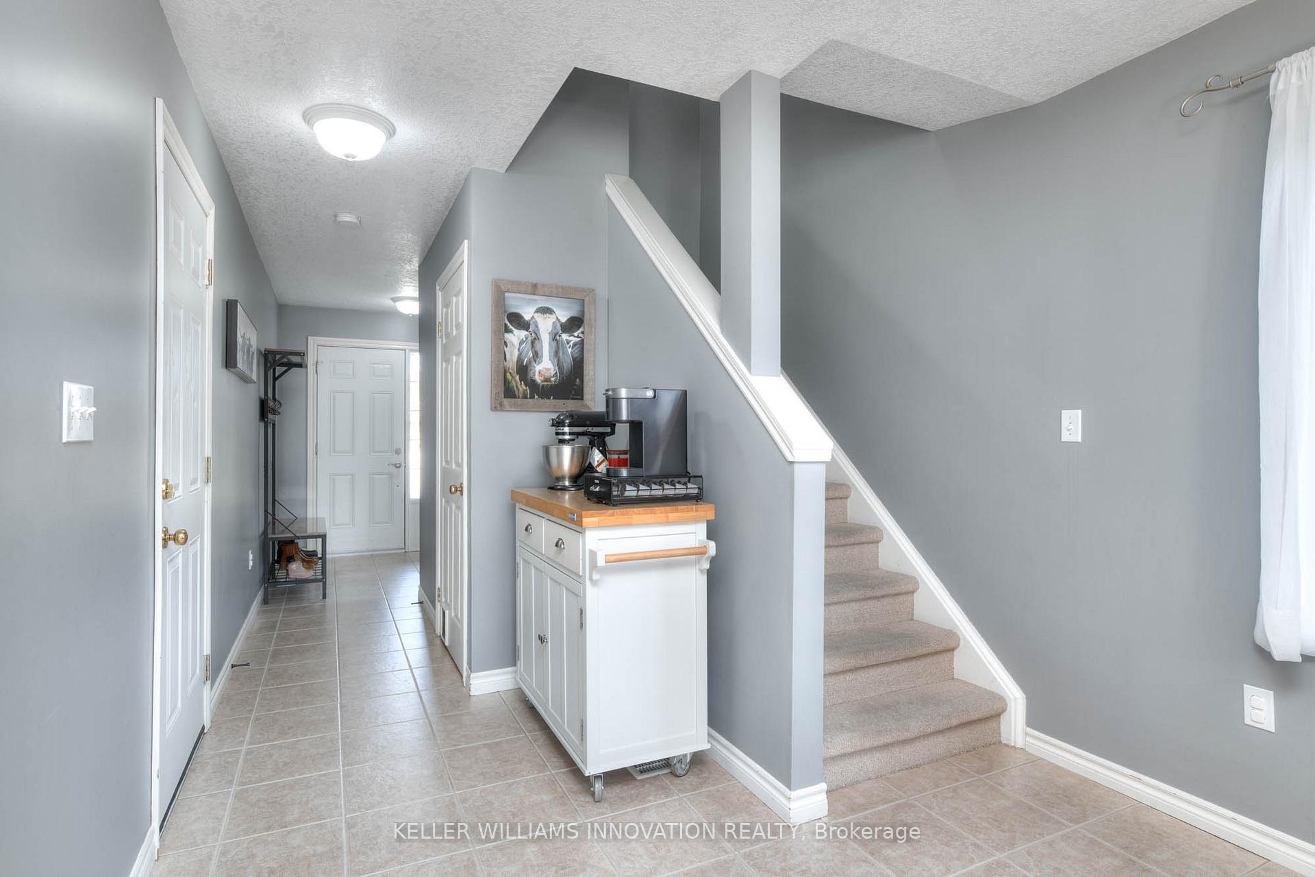 Photo 8 of 462 Mowat Street E, North Perth, Listowel — HOMEH