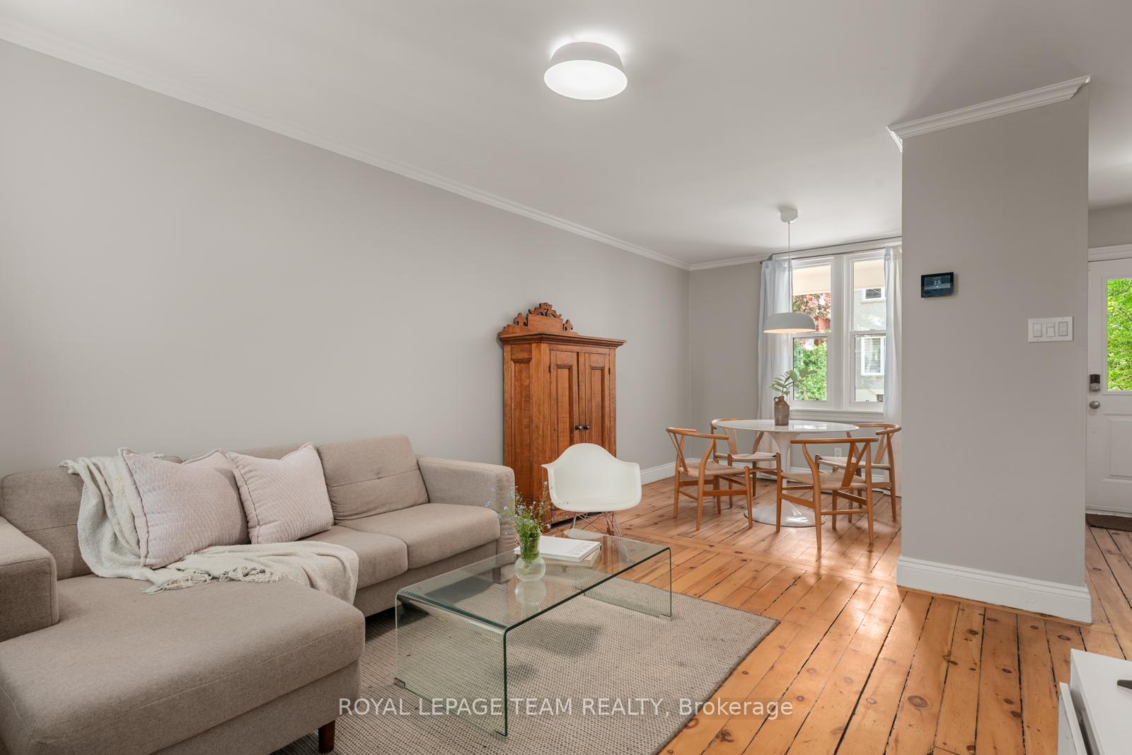 Photo 4 of 17 Electric Street, Ottawa, Lindenlea — HOMEH