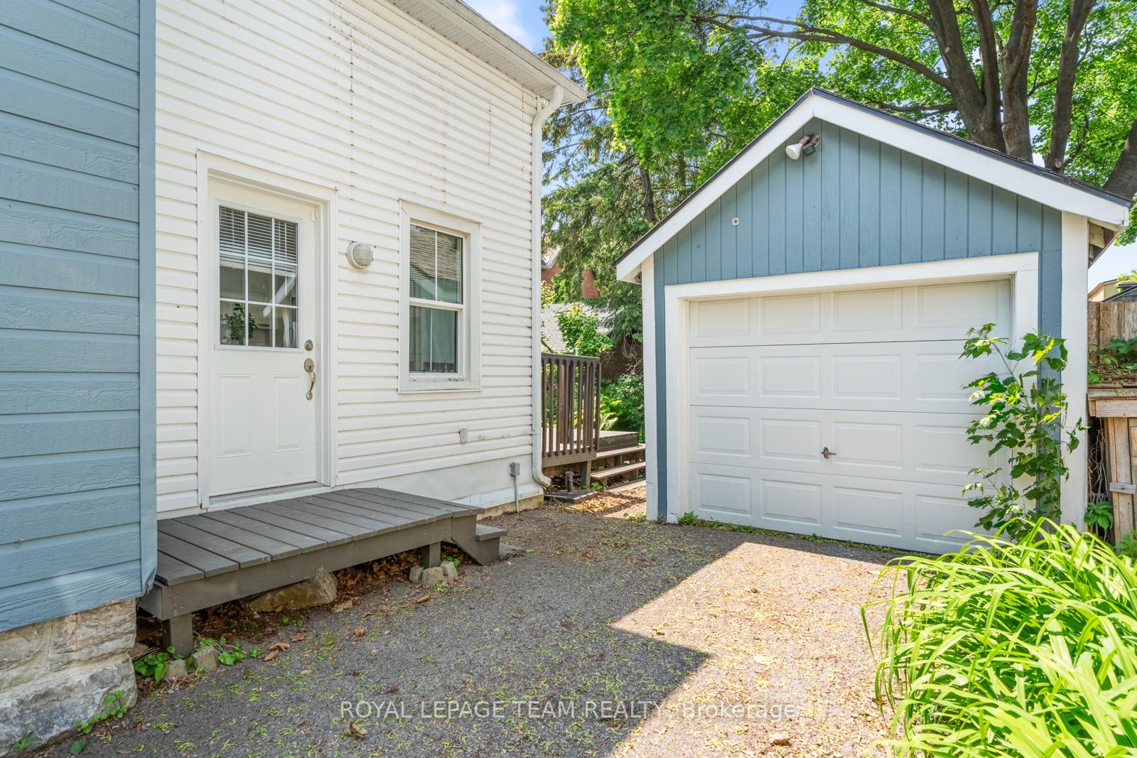 Photo 27 of 17 Electric Street, Ottawa, Lindenlea — HOMEH