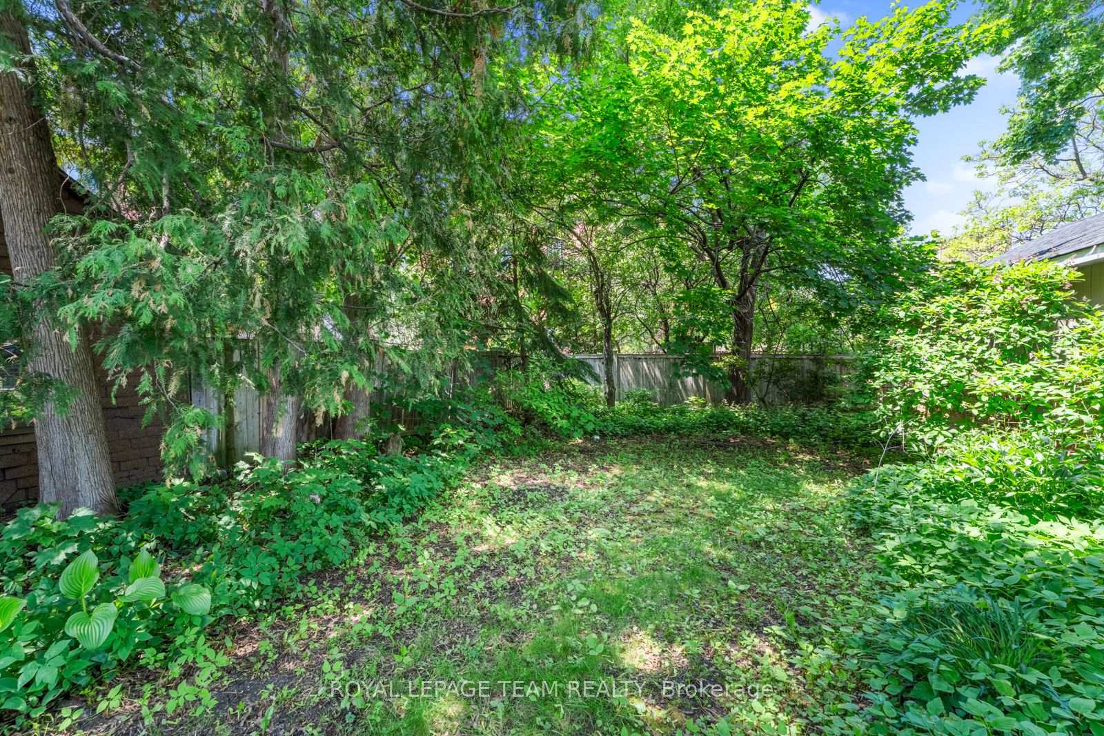 Photo 29 of 17 Electric Street, Ottawa, Lindenlea — HOMEH