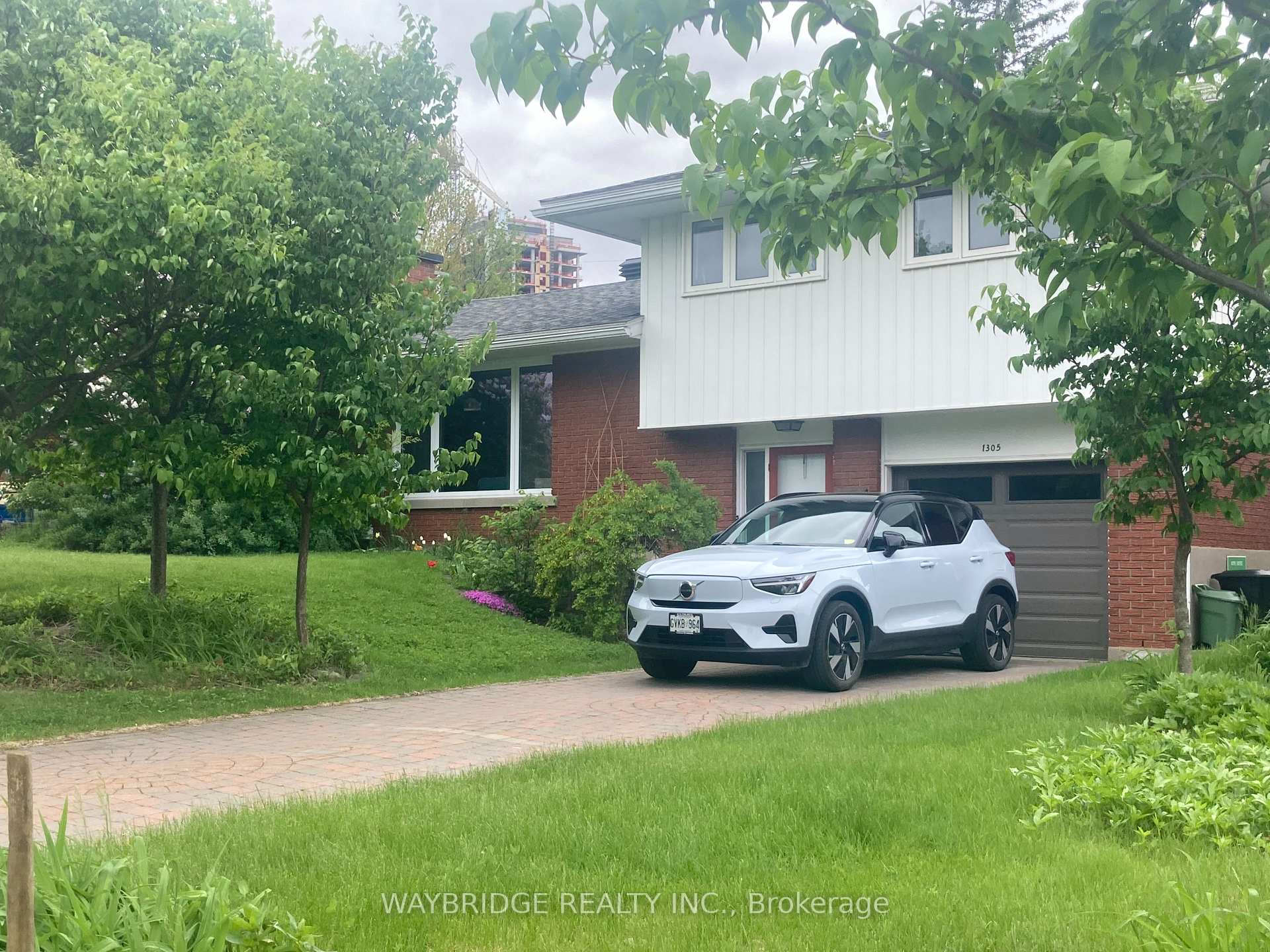 Photo 1 of 1305 Firestone Crescent, Ottawa, Queensway Terrace South/Ridgeview — HOMEH