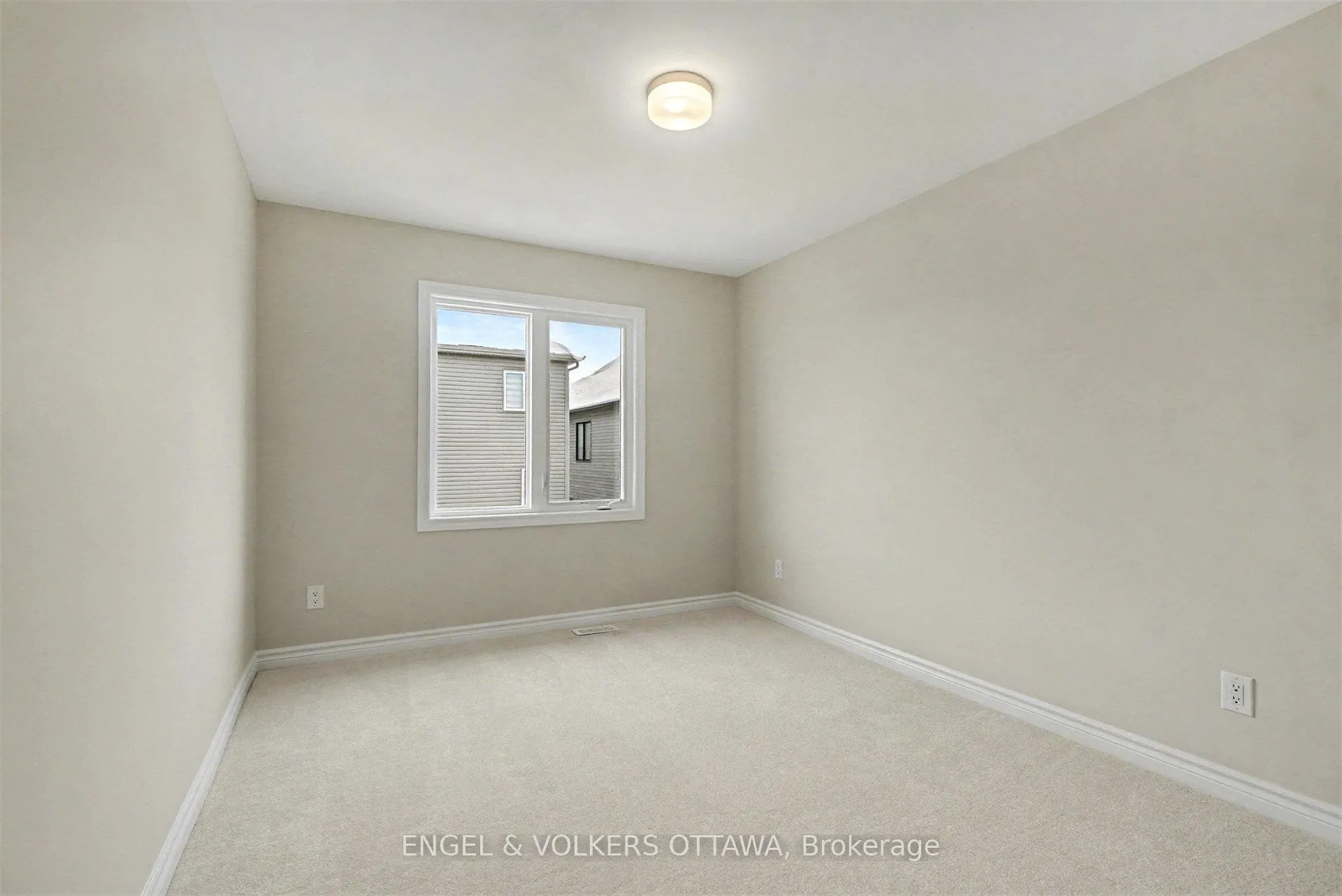 Photo 12 of 161 Ryan Reynolds Way, Ottawa, Avalon West — HOMEH