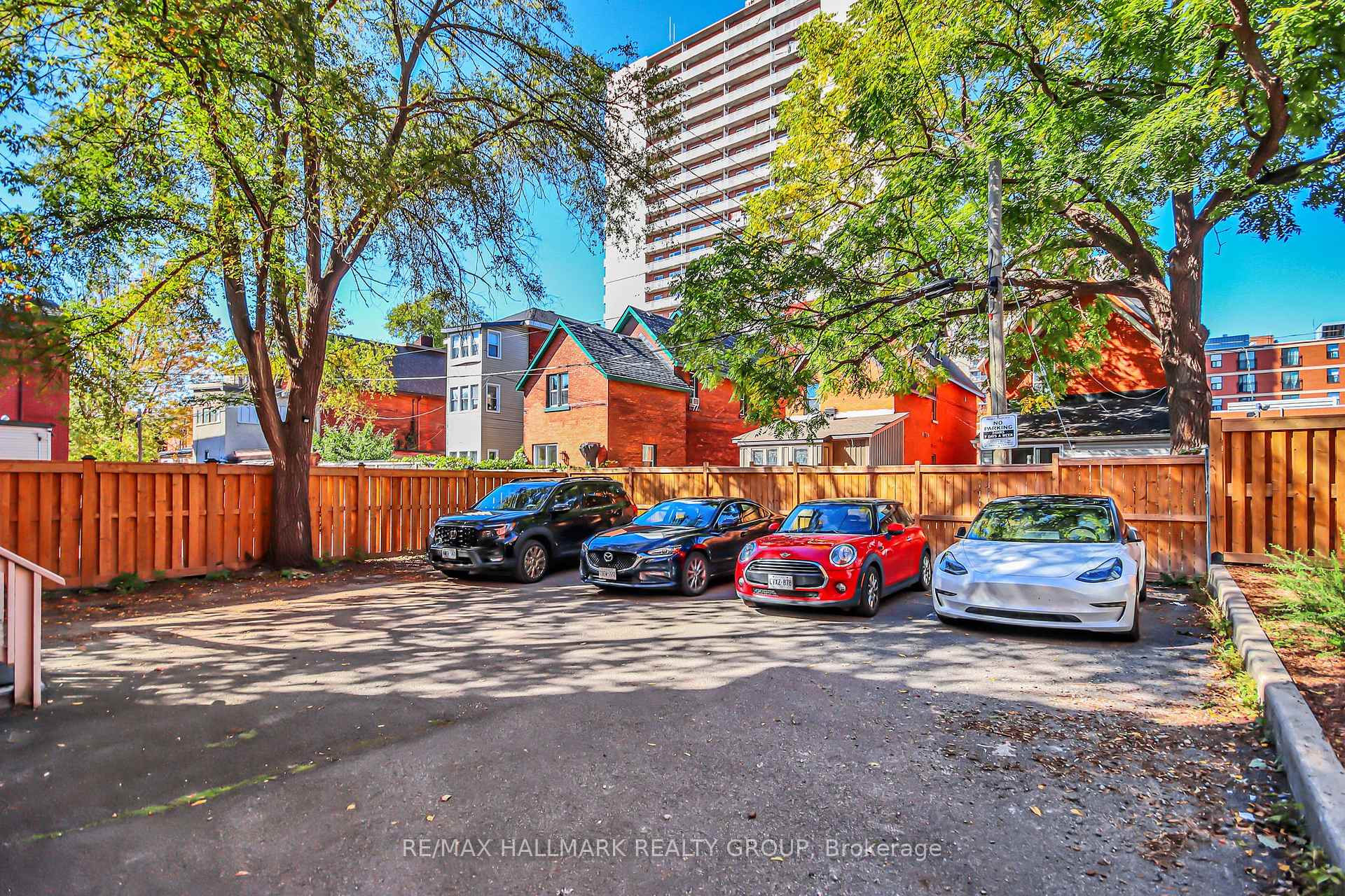 Photo 7 of 421 Gilmour Street, Ottawa, Ottawa Centre — HOMEH