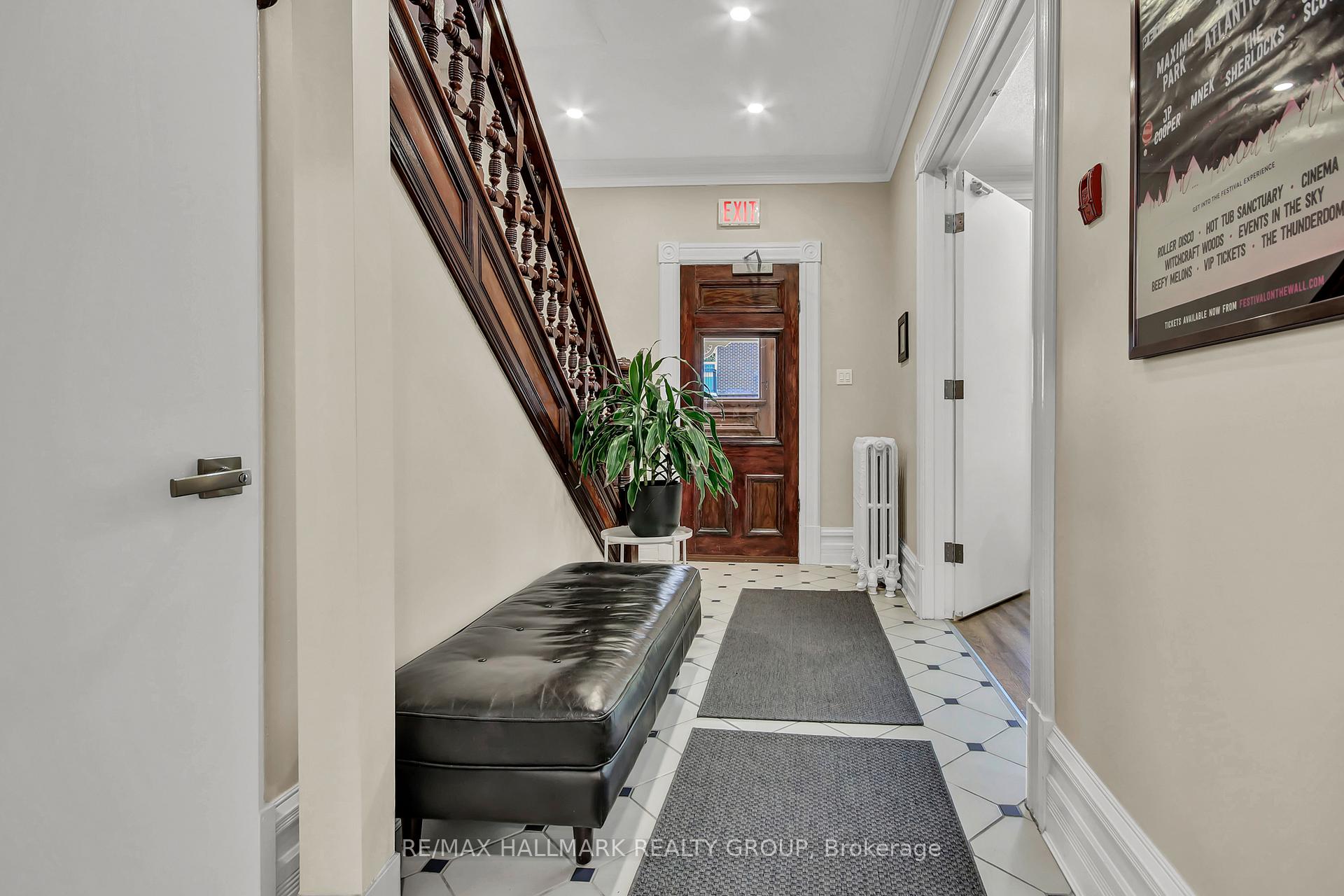Photo 9 of 421 Gilmour Street, Ottawa, Ottawa Centre — HOMEH