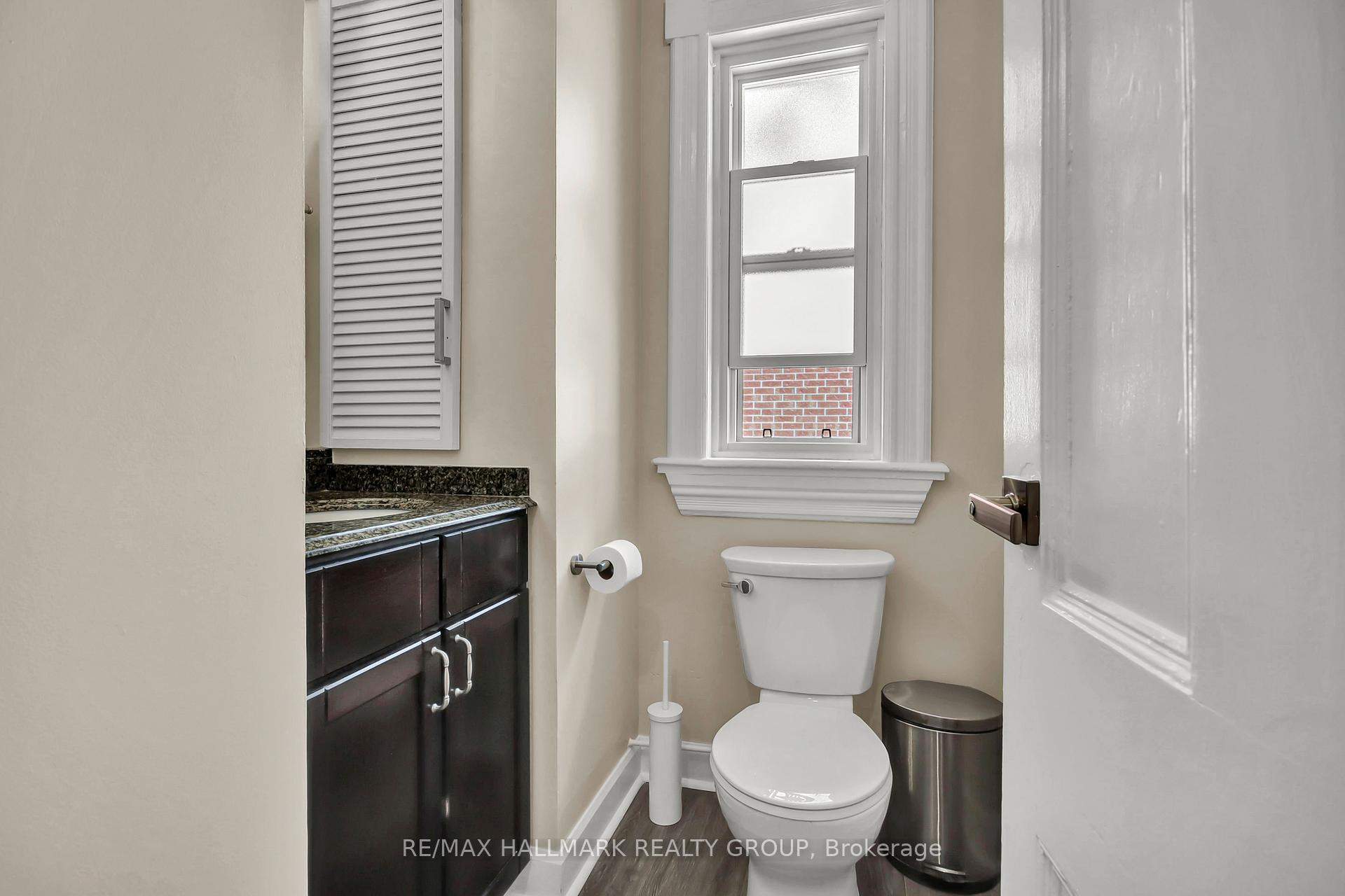 Photo 15 of 421 Gilmour Street, Ottawa, Ottawa Centre — HOMEH