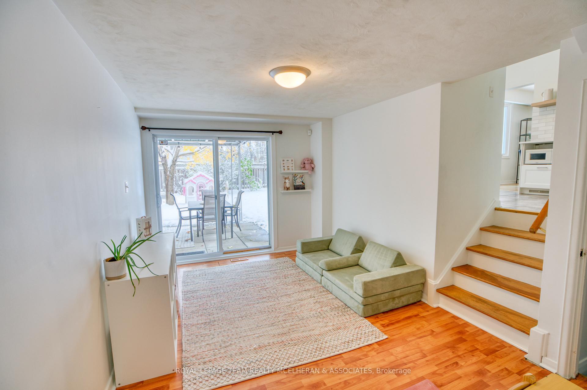 Photo 6 of 2550 Iris Street, Ottawa, Queensway Terrace South/Ridgeview — HOMEH