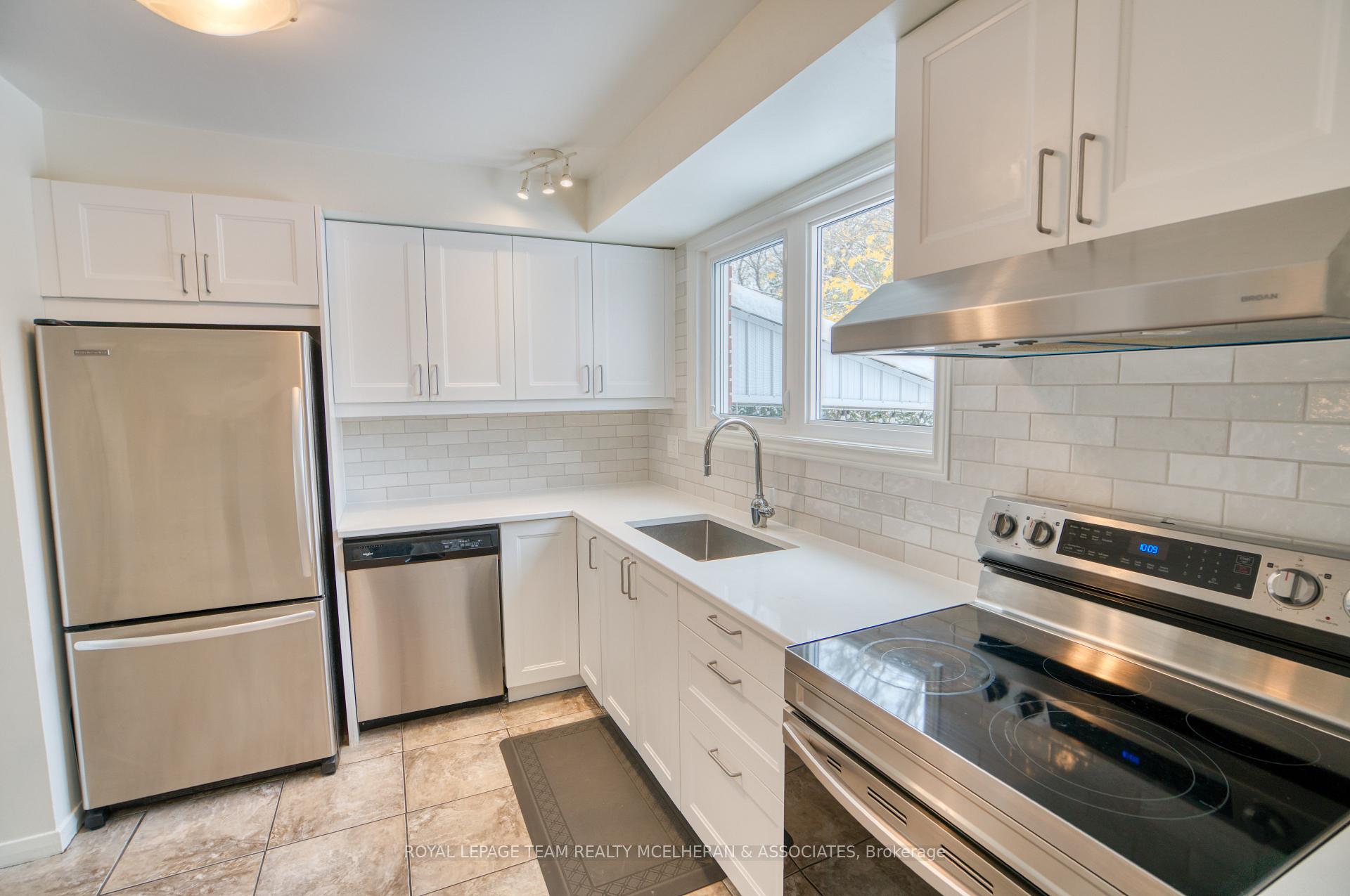 Photo 19 of 2550 Iris Street, Ottawa, Queensway Terrace South/Ridgeview — HOMEH