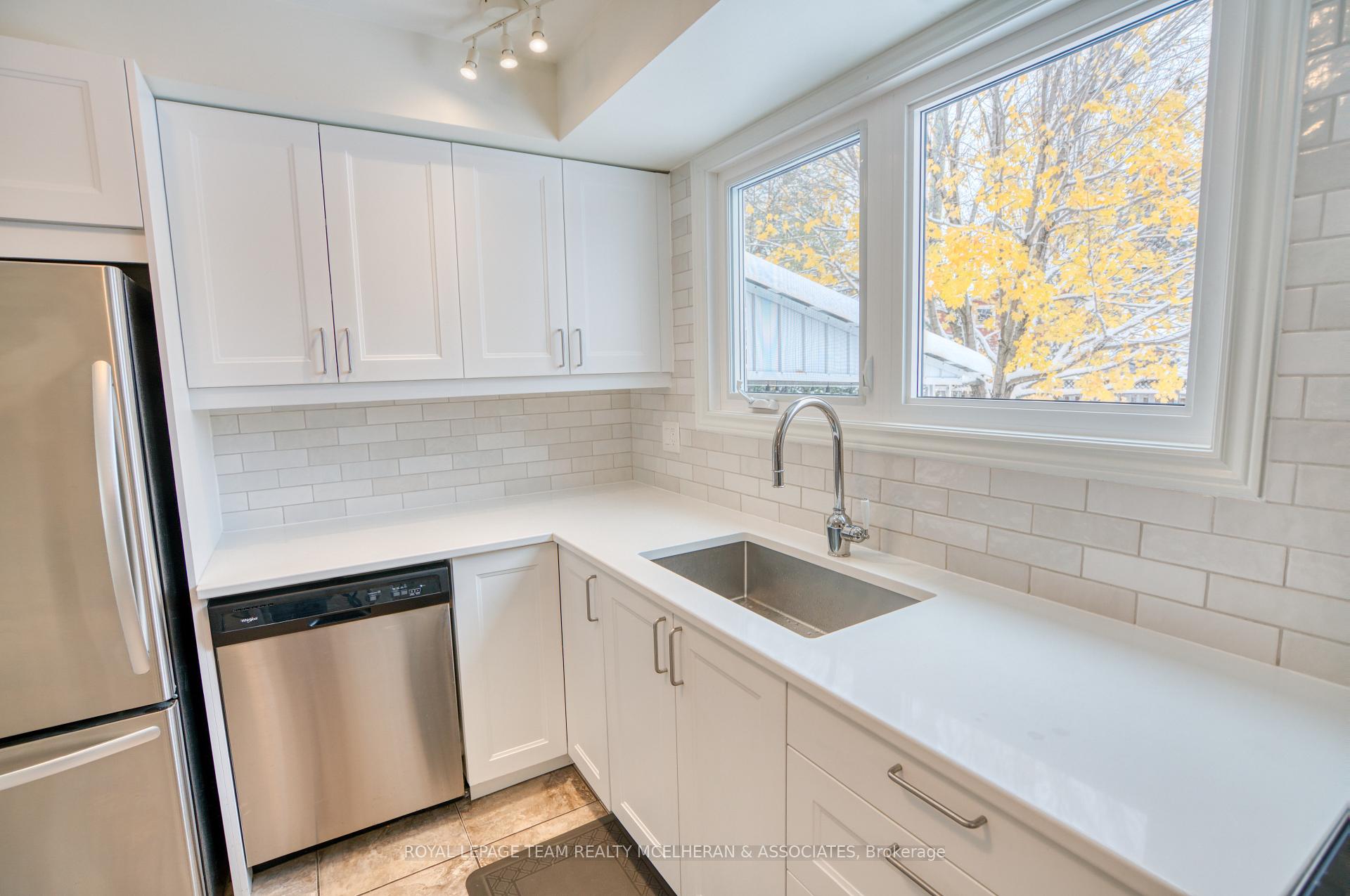 Photo 20 of 2550 Iris Street, Ottawa, Queensway Terrace South/Ridgeview — HOMEH