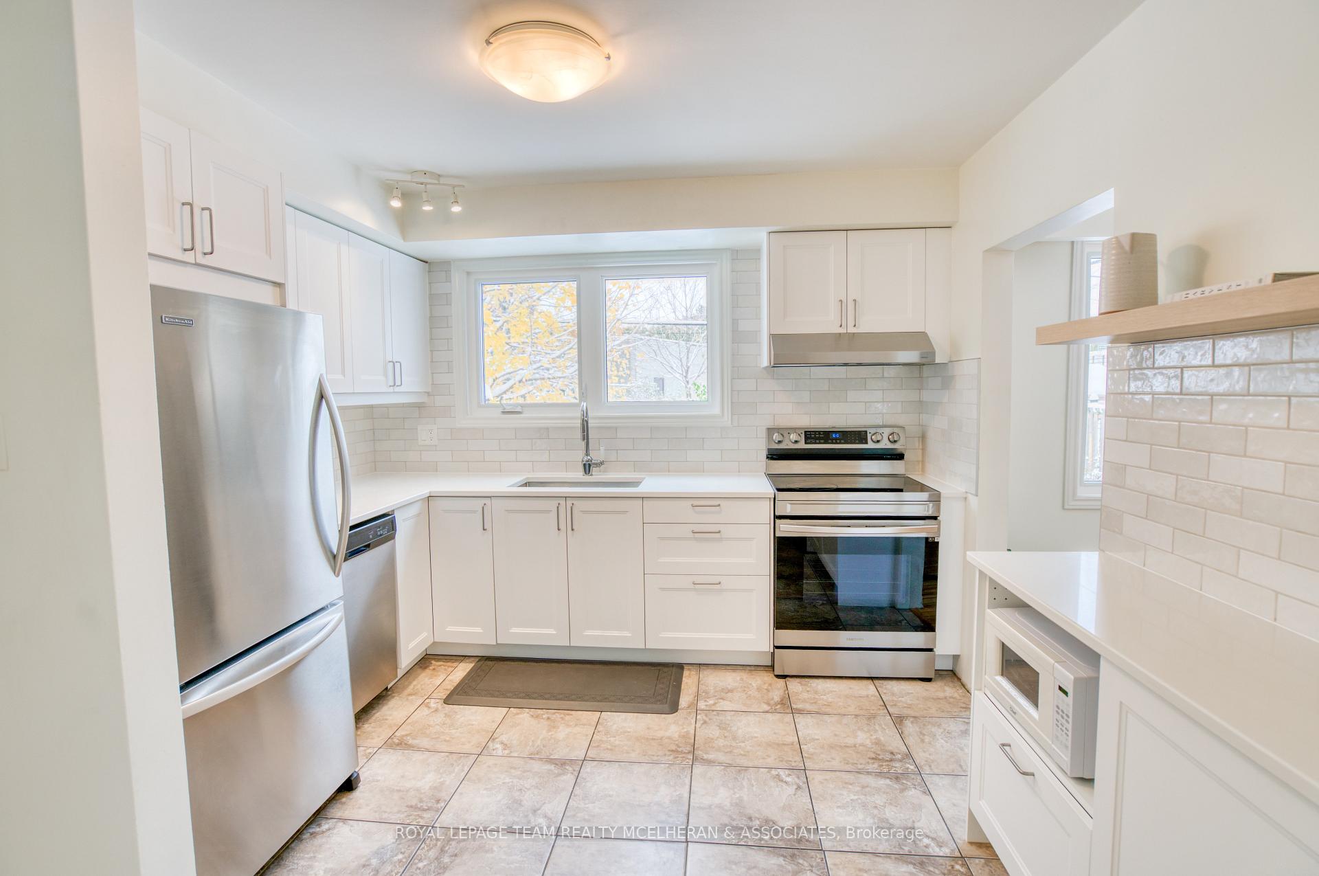 Photo 23 of 2550 Iris Street, Ottawa, Queensway Terrace South/Ridgeview — HOMEH