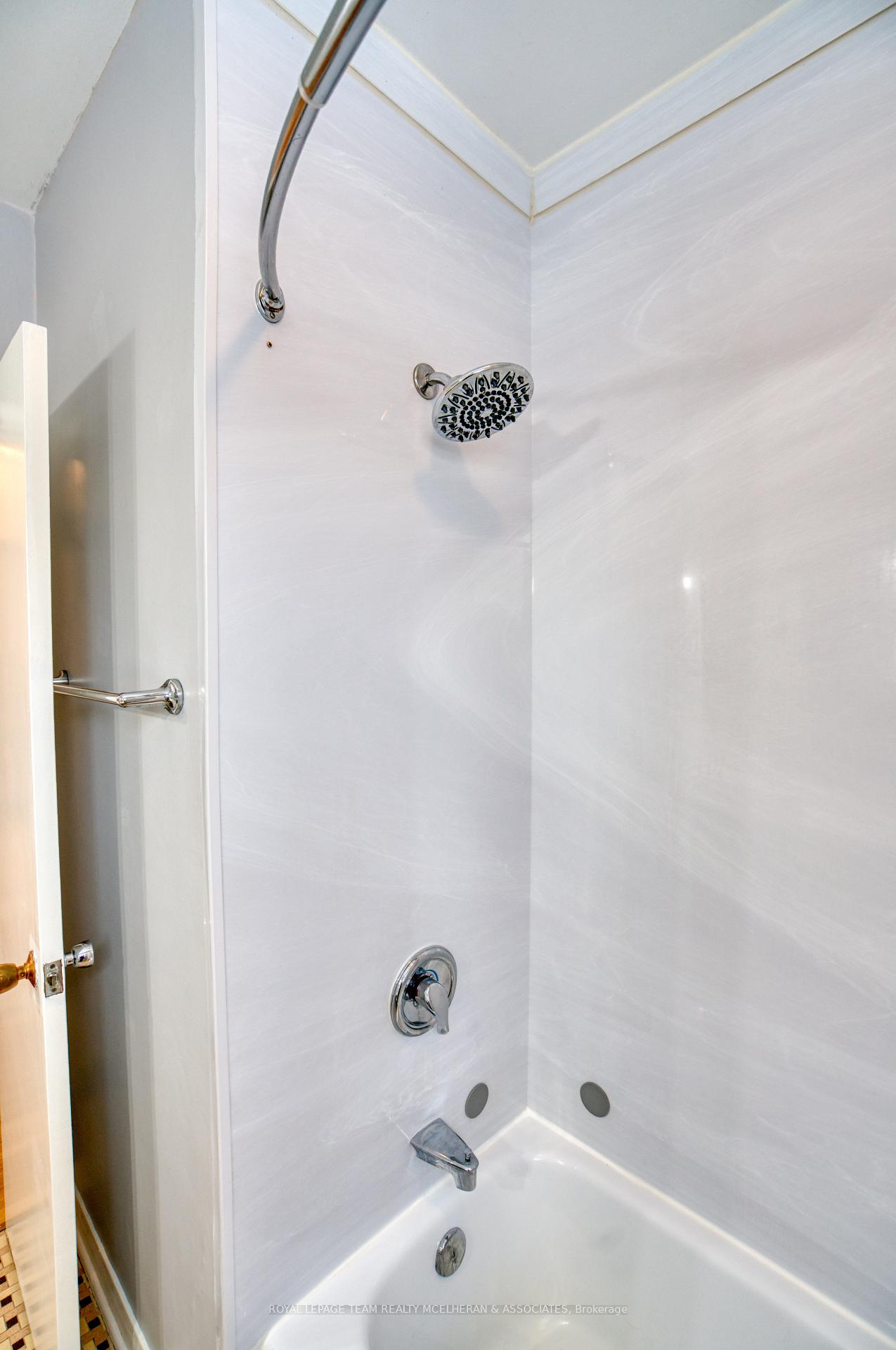 Photo 28 of 2550 Iris Street, Ottawa, Queensway Terrace South/Ridgeview — HOMEH