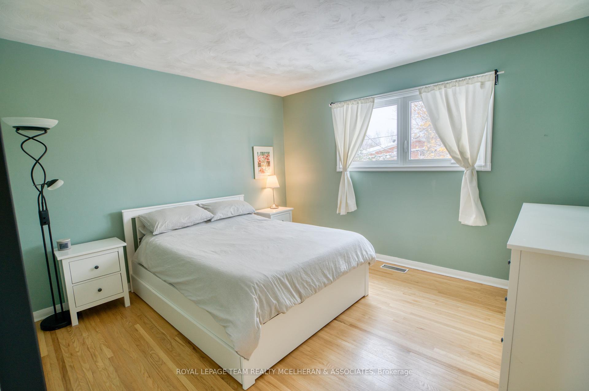Photo 31 of 2550 Iris Street, Ottawa, Queensway Terrace South/Ridgeview — HOMEH