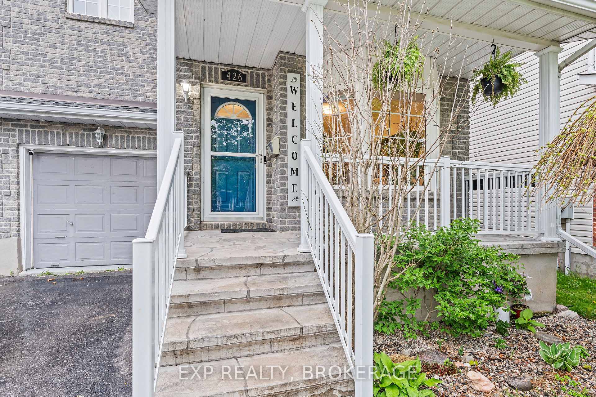 Photo 3 of 426 Fieldstone Drive, Kingston, Kingston East (Incl Barret Crt) — HOMEH