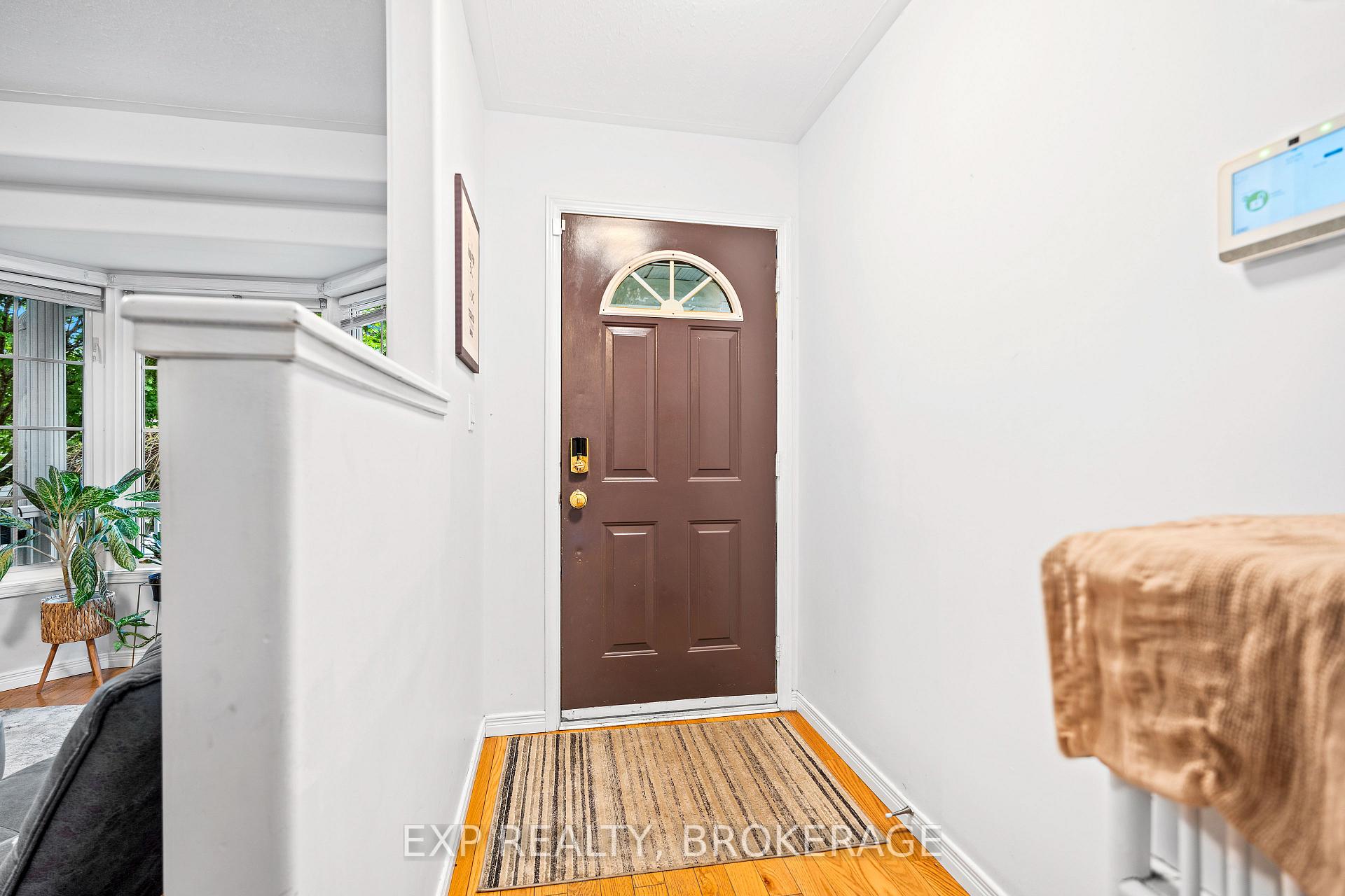 Photo 5 of 426 Fieldstone Drive, Kingston, Kingston East (Incl Barret Crt) — HOMEH