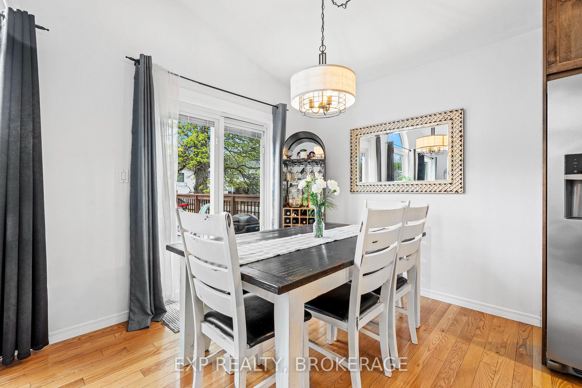 Photo 14 of 426 Fieldstone Drive, Kingston, Kingston East (Incl Barret Crt) — HOMEH