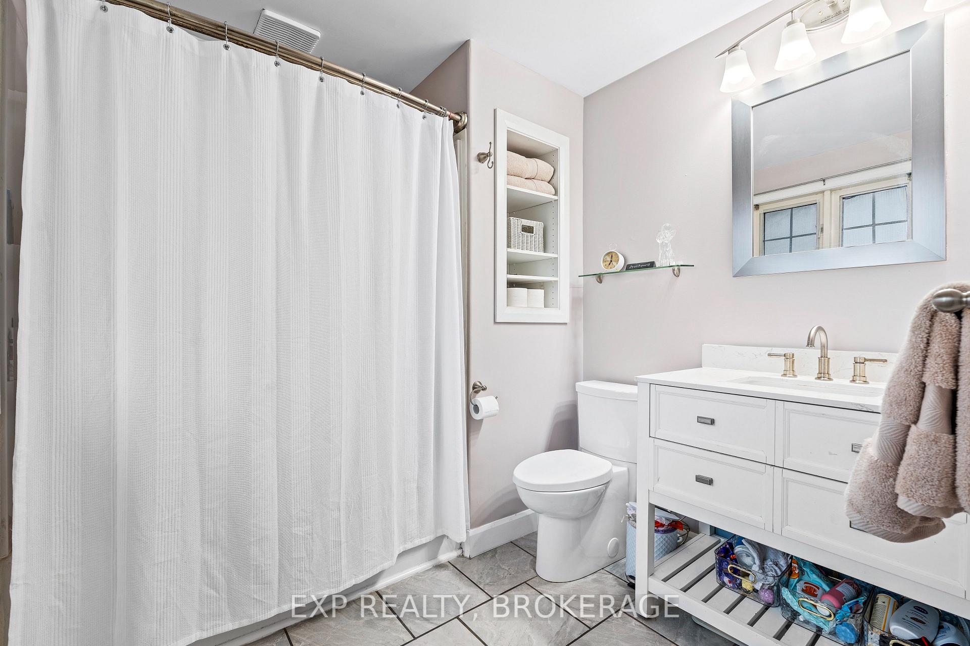 Photo 26 of 426 Fieldstone Drive, Kingston, Kingston East (Incl Barret Crt) — HOMEH