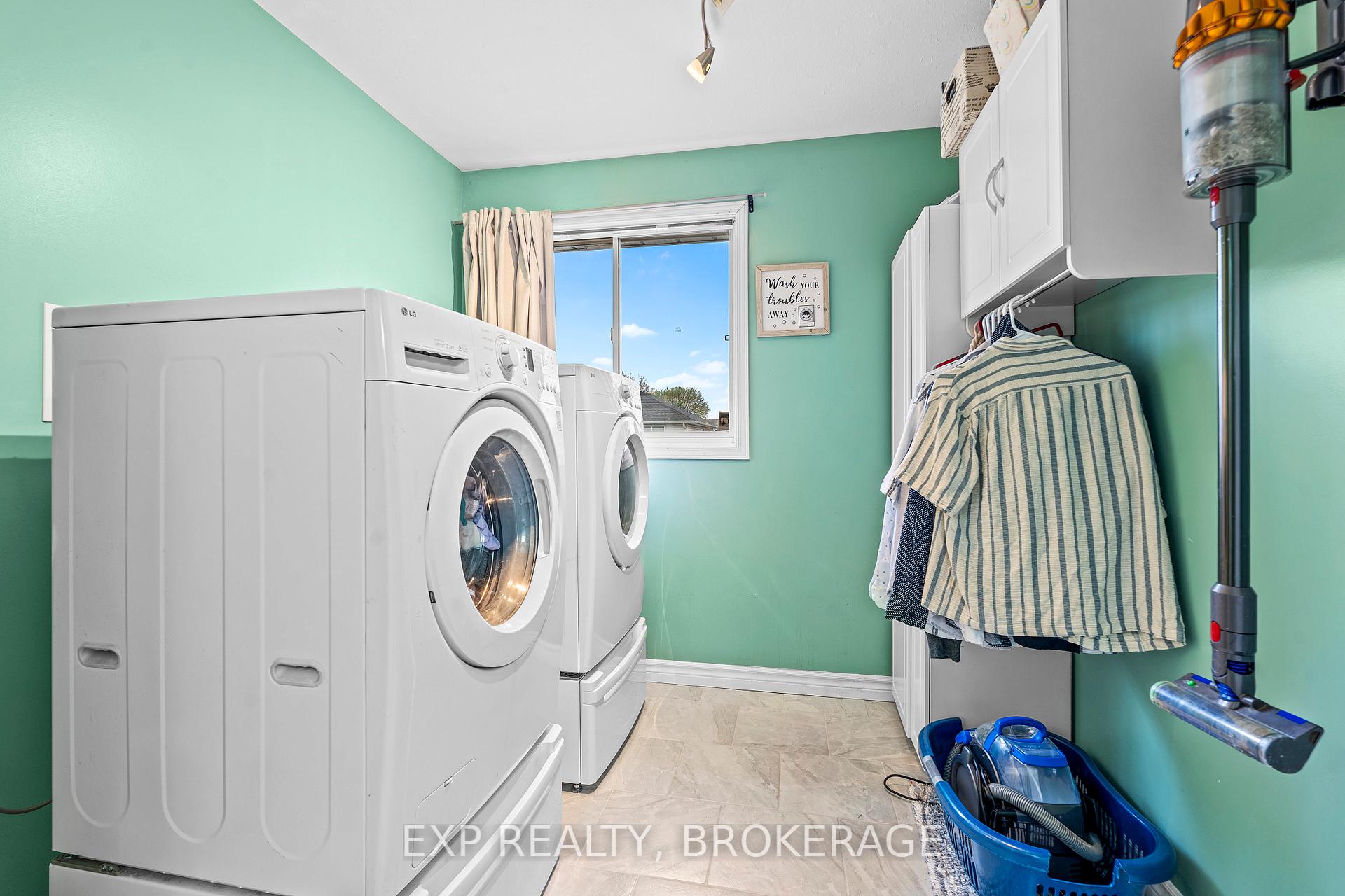 Photo 31 of 426 Fieldstone Drive, Kingston, Kingston East (Incl Barret Crt) — HOMEH