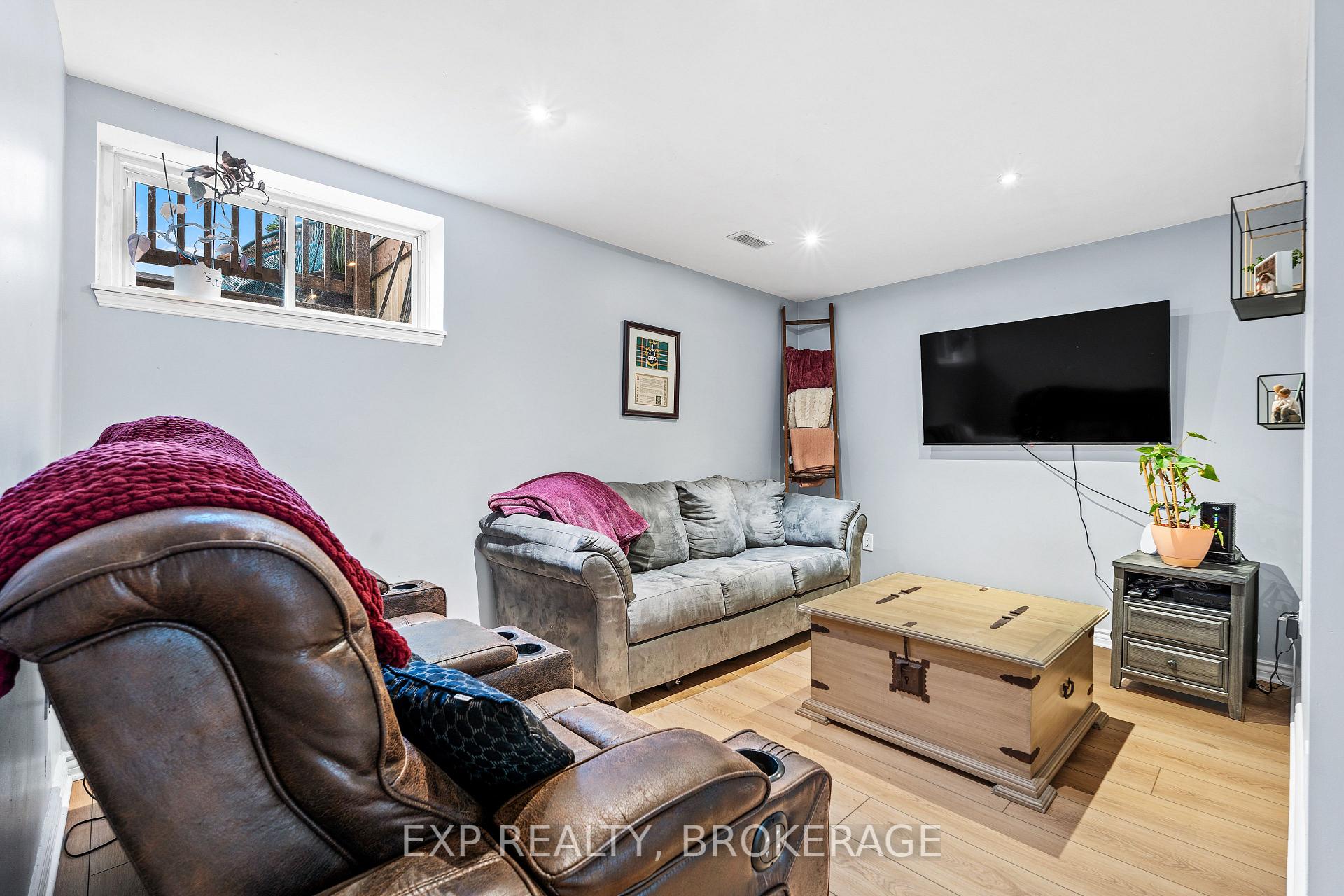 Photo 34 of 426 Fieldstone Drive, Kingston, Kingston East (Incl Barret Crt) — HOMEH