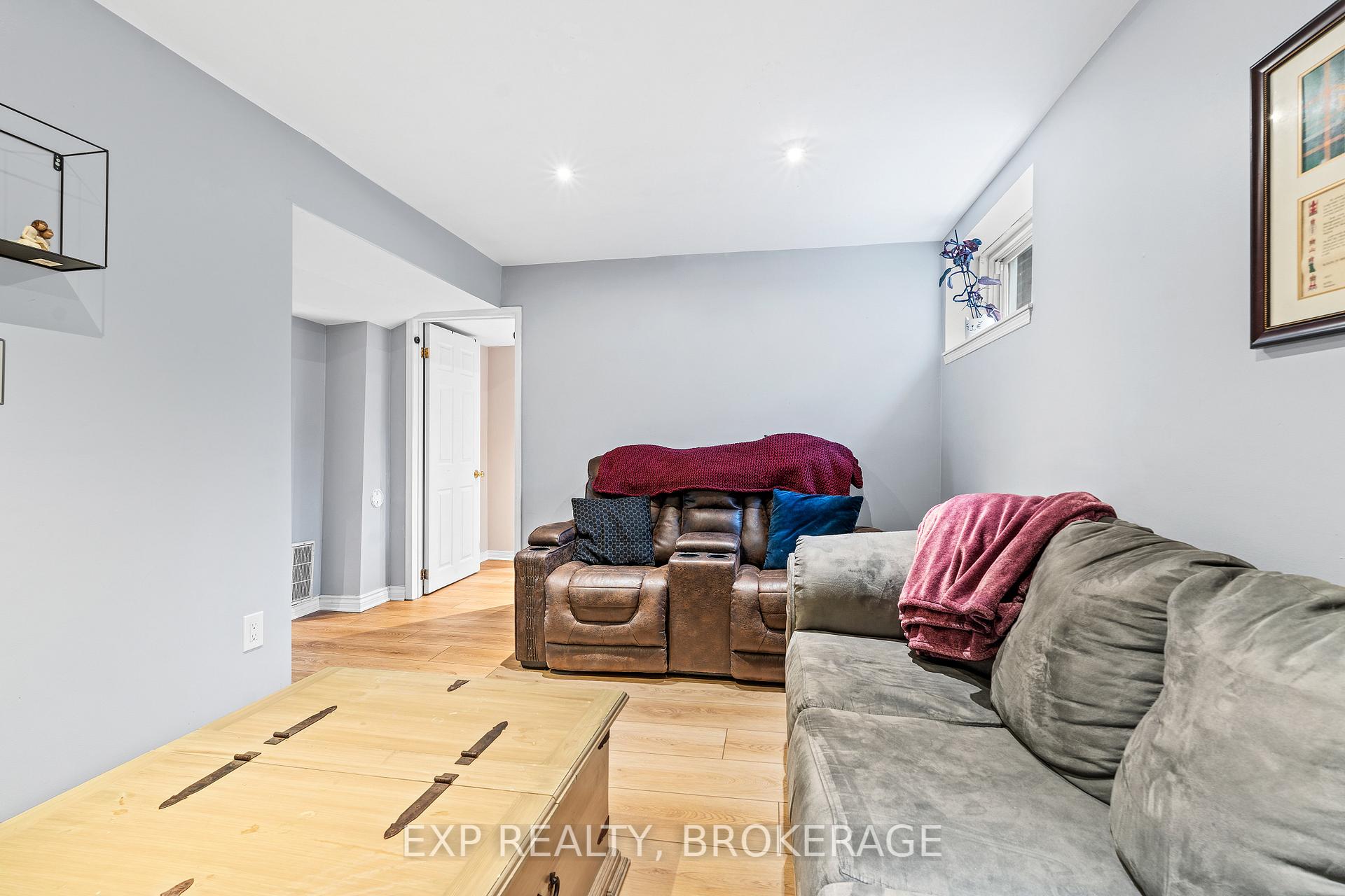 Photo 36 of 426 Fieldstone Drive, Kingston, Kingston East (Incl Barret Crt) — HOMEH