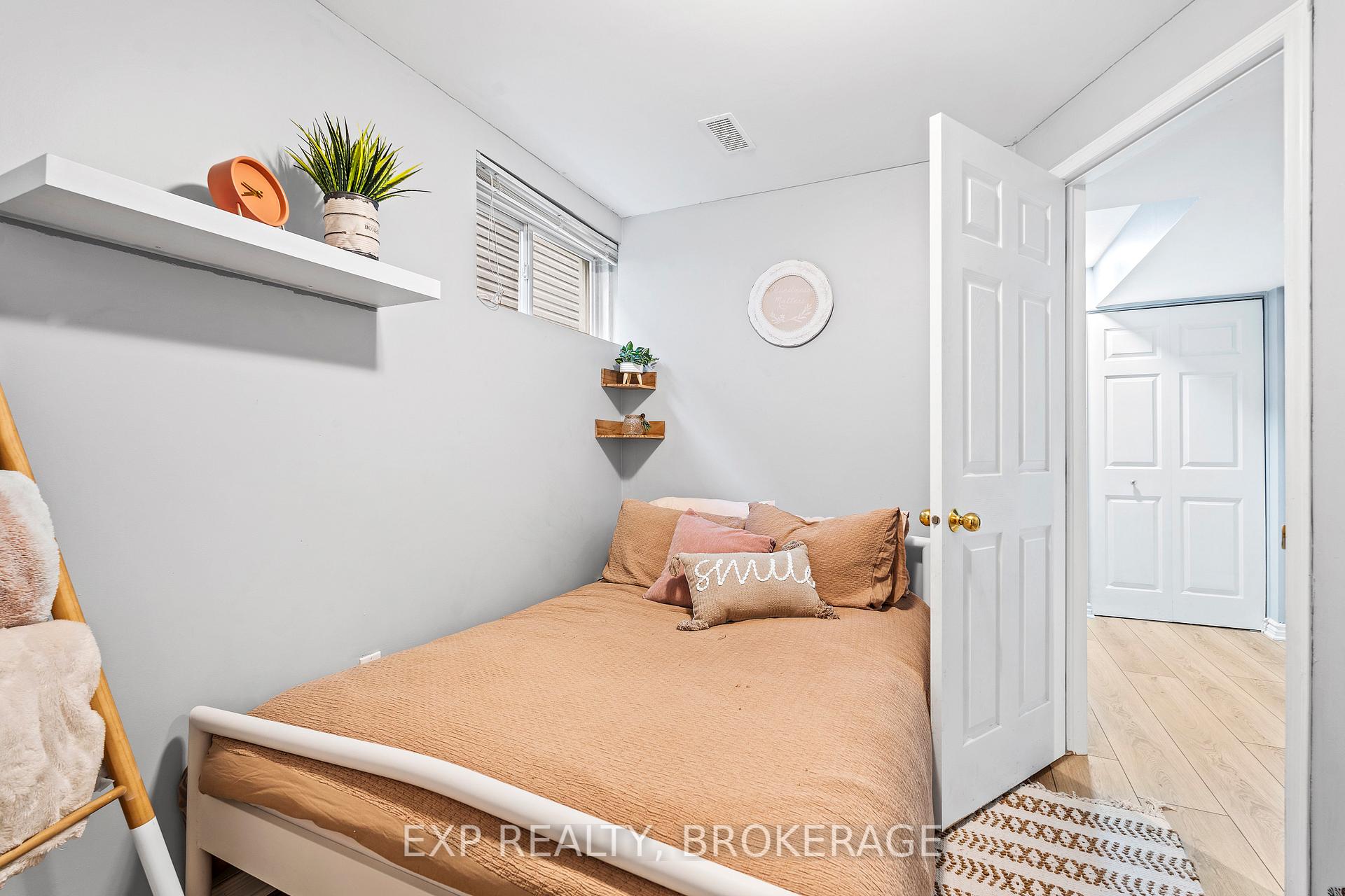 Photo 38 of 426 Fieldstone Drive, Kingston, Kingston East (Incl Barret Crt) — HOMEH