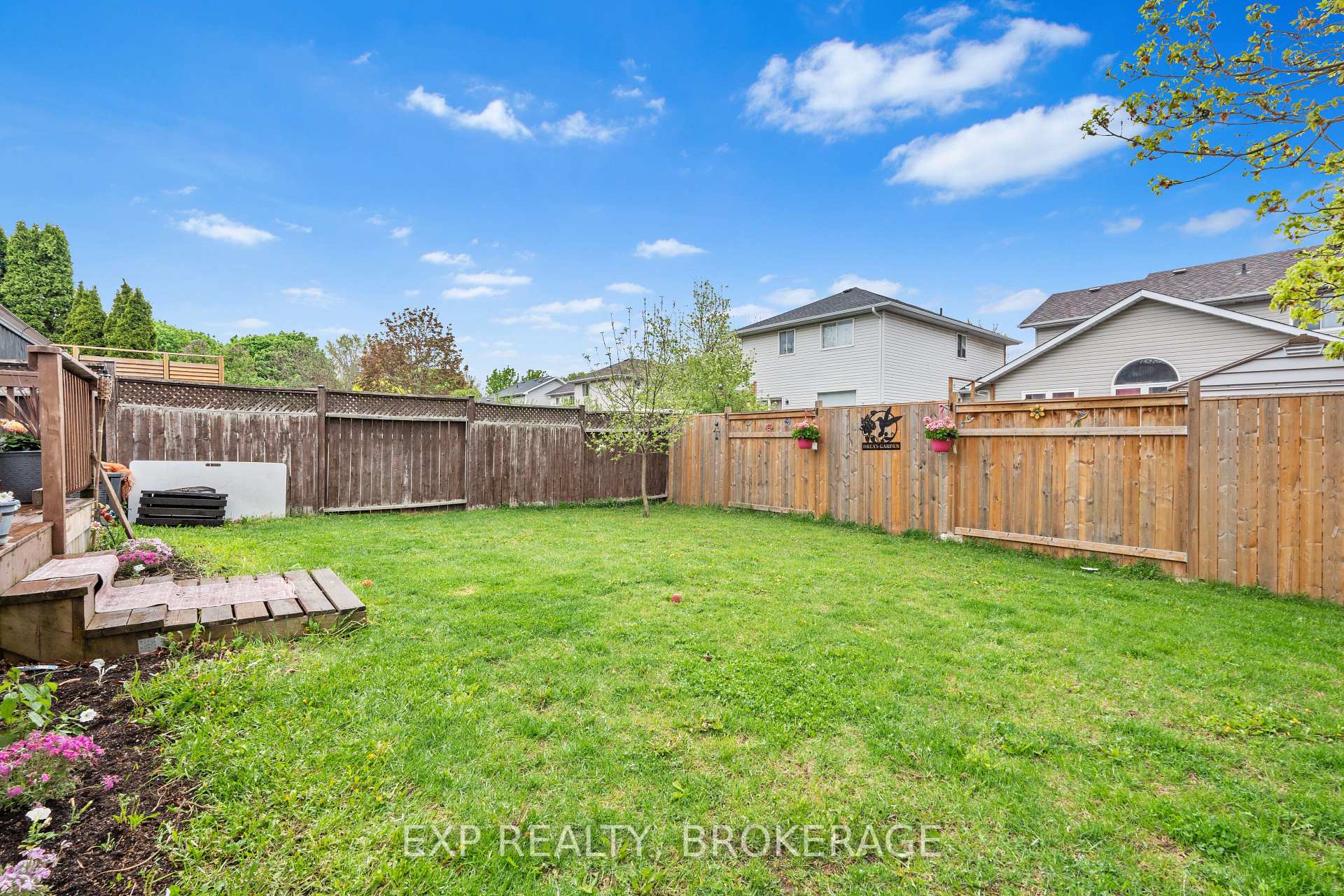 Photo 39 of 426 Fieldstone Drive, Kingston, Kingston East (Incl Barret Crt) — HOMEH