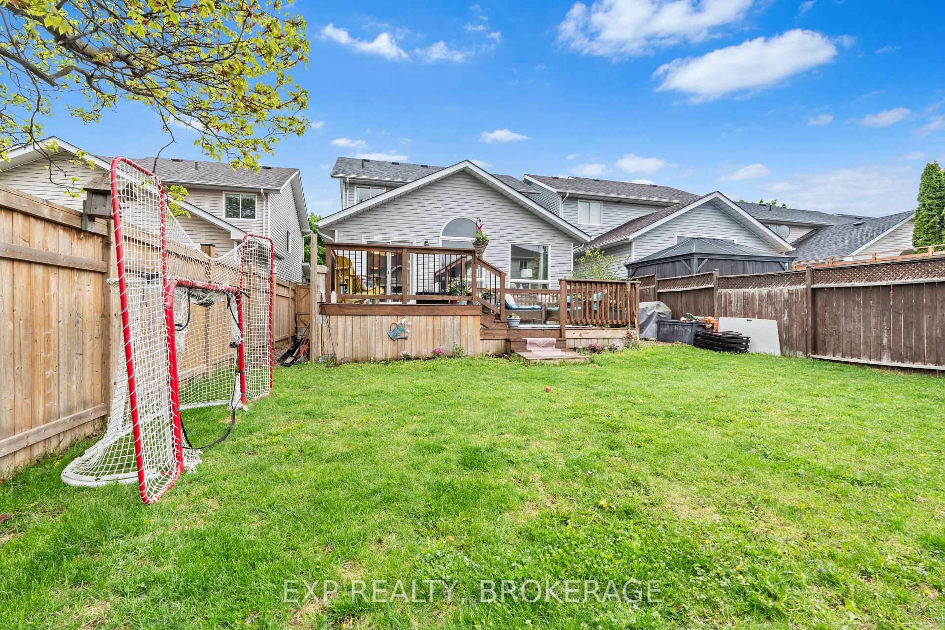 Photo 40 of 426 Fieldstone Drive, Kingston, Kingston East (Incl Barret Crt) — HOMEH