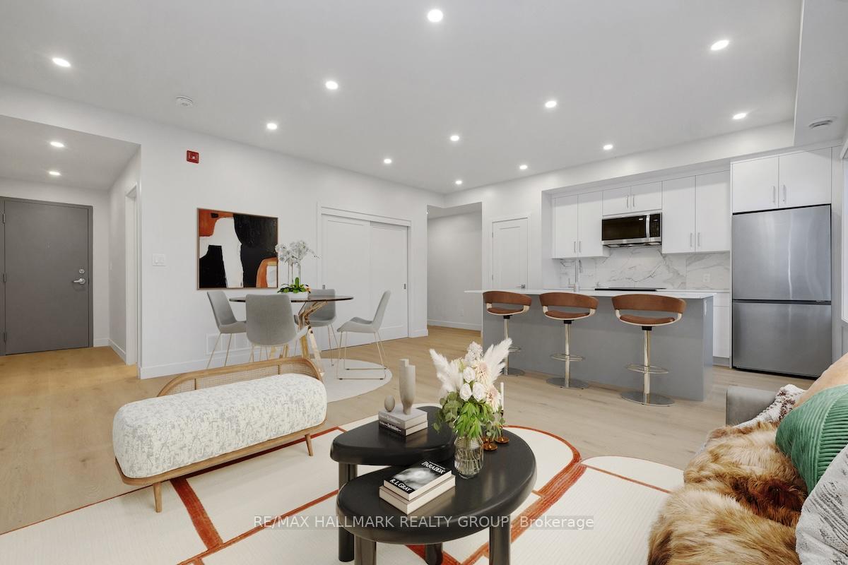 Photo 5 of Unit 8, 199 Columbus Avenue, Ottawa, Overbrook/Castle Heights — HOMEH