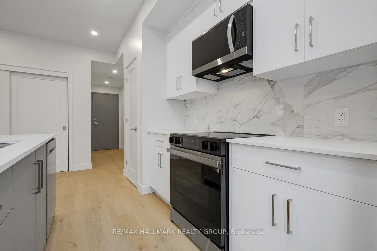 Photo 8 of Unit 8, 199 Columbus Avenue, Ottawa, Overbrook/Castle Heights — HOMEH