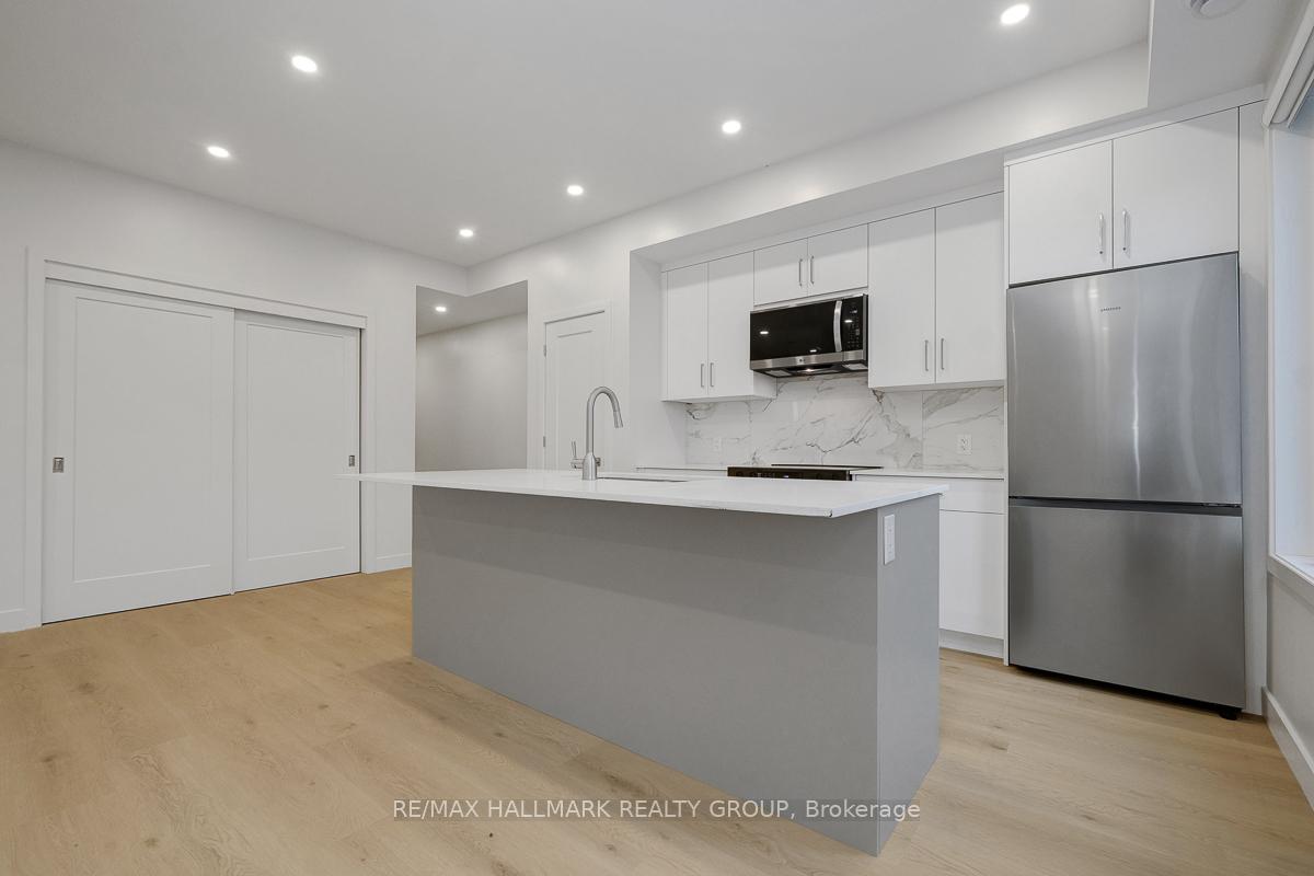 Photo 15 of Unit 8, 199 Columbus Avenue, Ottawa, Overbrook/Castle Heights — HOMEH