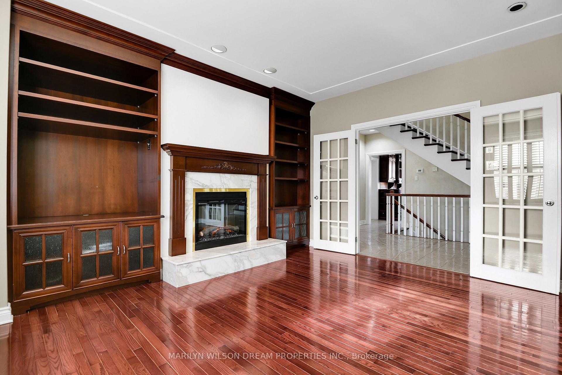 Photo 9 of 33 Durham Private, Ottawa, Lindenlea — HOMEH