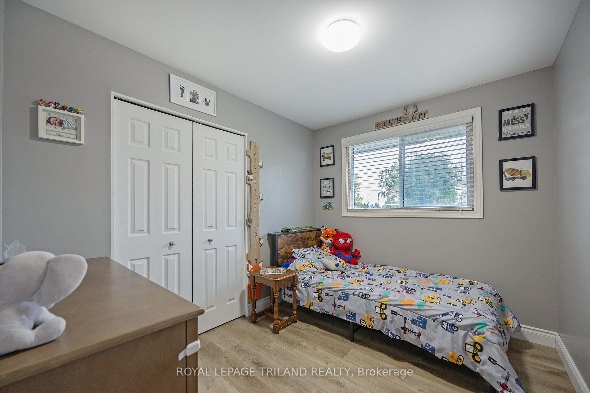 Photo 15 of 177 Queen Street, North Middlesex, Ailsa Craig — HOMEH