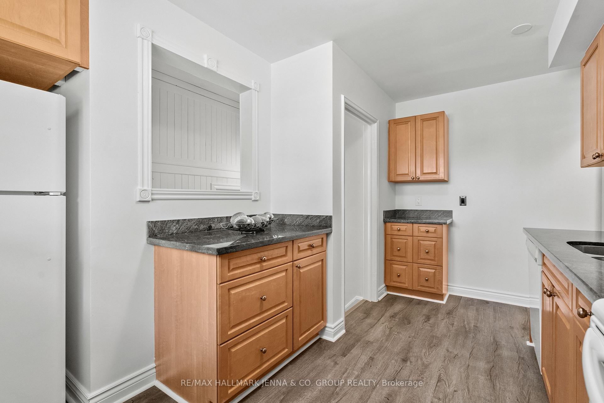 Photo 16 of 1246 Cobden Road, Ottawa, Queensway Terrace South/Ridgeview — HOMEH