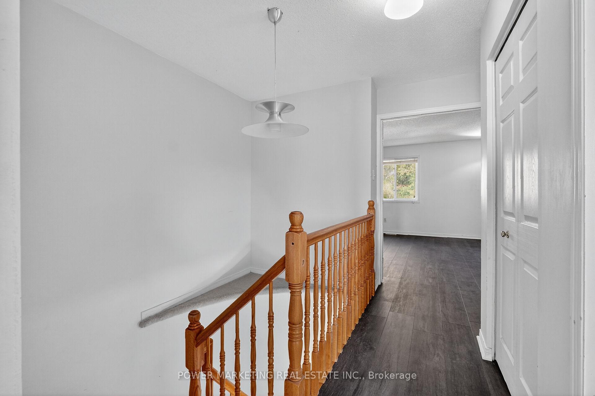 Photo 27 of 9 Carwood Circle E, Ottawa, Carson Meadows — HOMEH