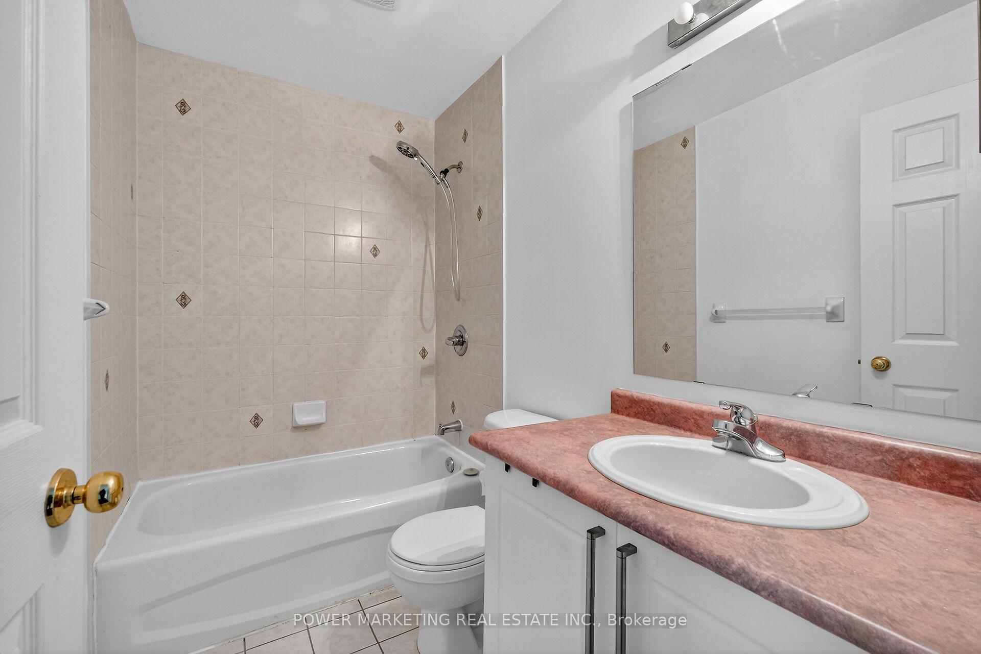 Photo 29 of 9 Carwood Circle E, Ottawa, Carson Meadows — HOMEH