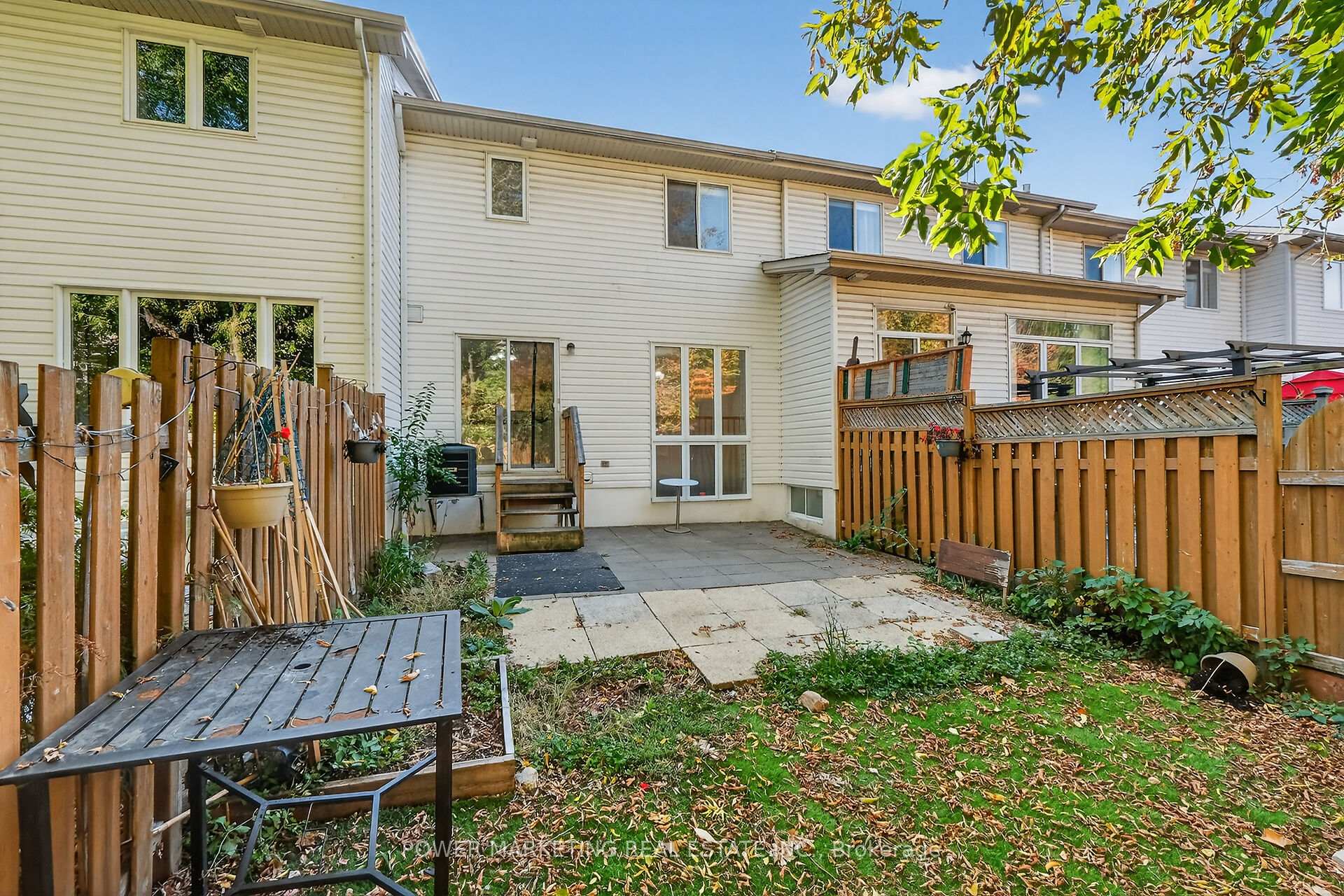 Photo 37 of 9 Carwood Circle E, Ottawa, Carson Meadows — HOMEH