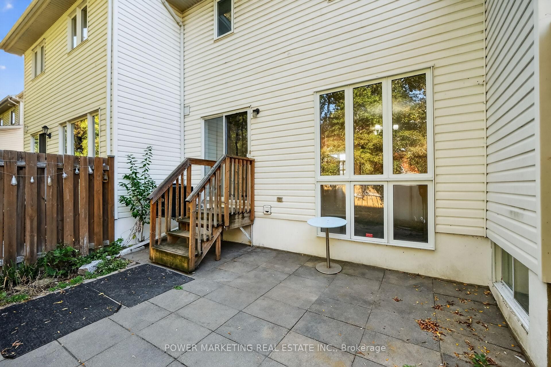 Photo 41 of 9 Carwood Circle E, Ottawa, Carson Meadows — HOMEH