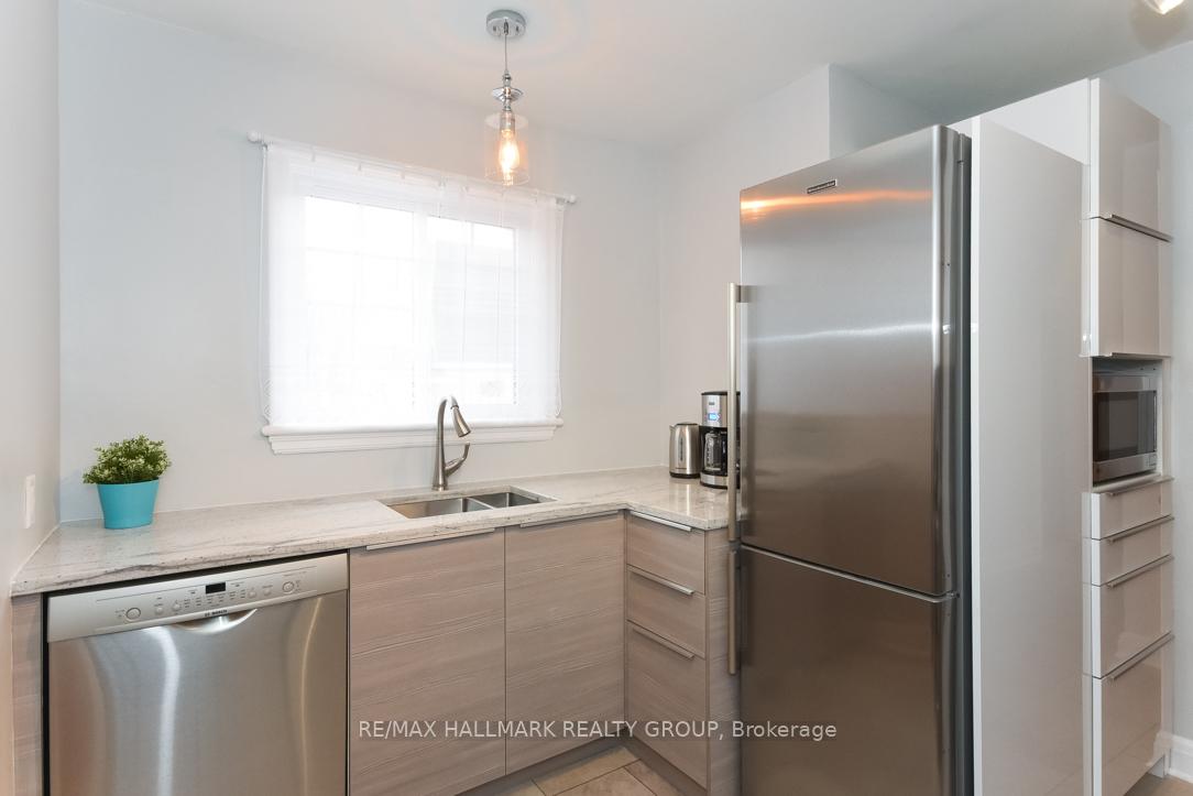 Photo 9 of 64 Vaughan Street, Ottawa, Lindenlea — HOMEH