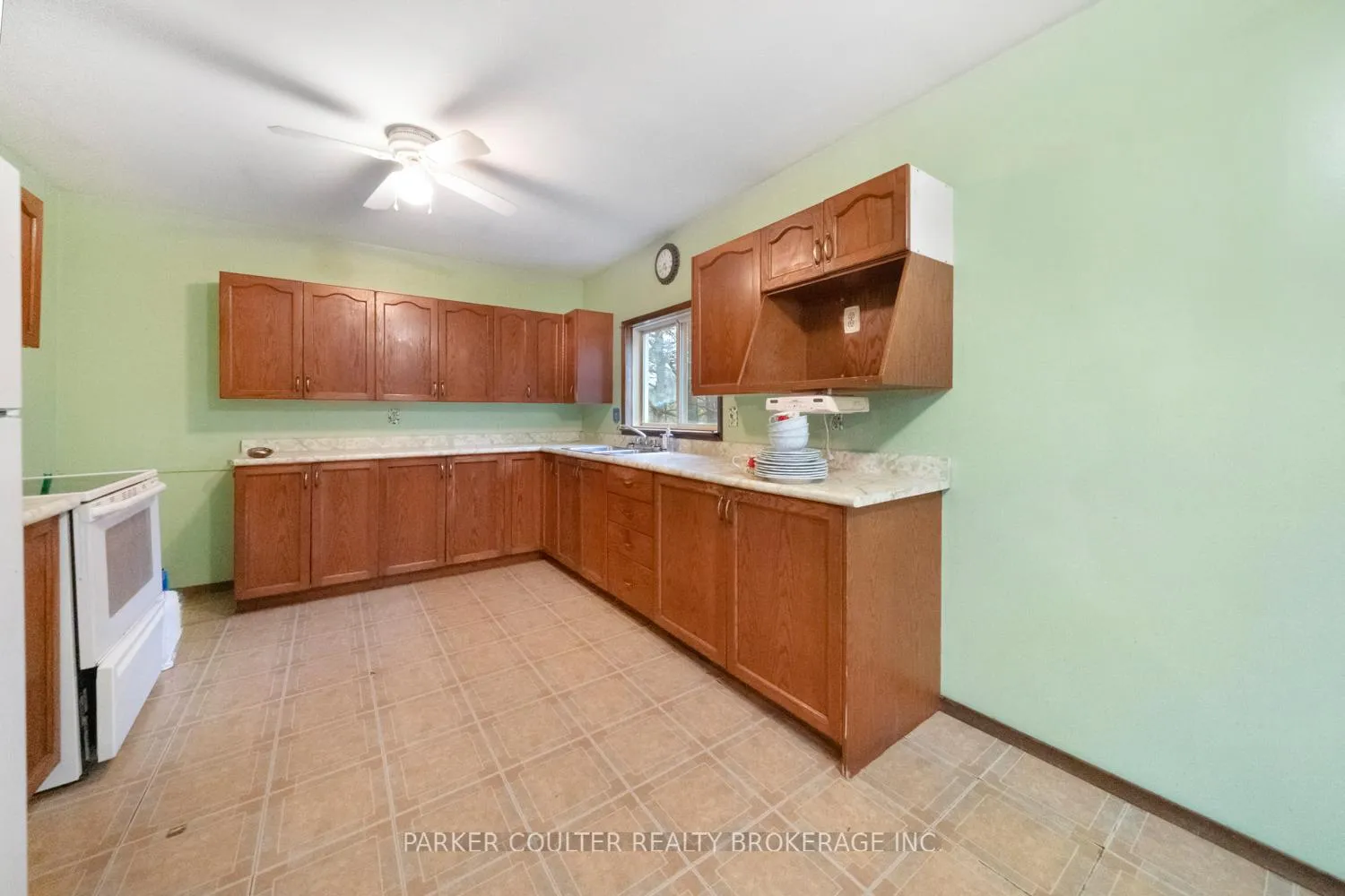 Photo 9 of 1191 Geewadin Road, Parry Sound — HOMEH