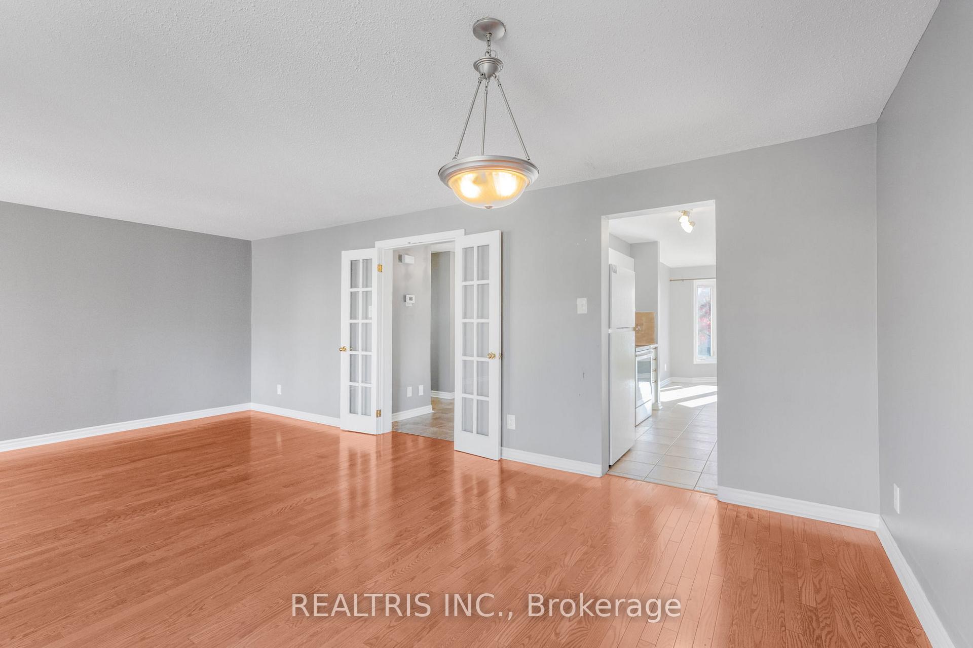 Photo 11 of 1598 Meadowfield Place, Ottawa, Chapel Hill — HOMEH