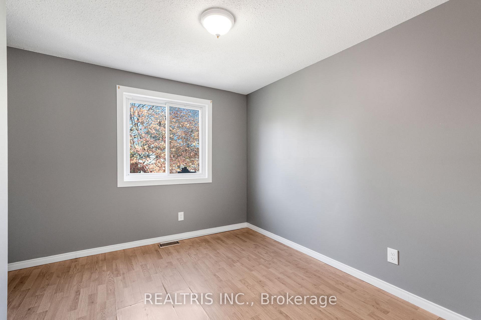 Photo 22 of 1598 Meadowfield Place, Ottawa, Chapel Hill — HOMEH