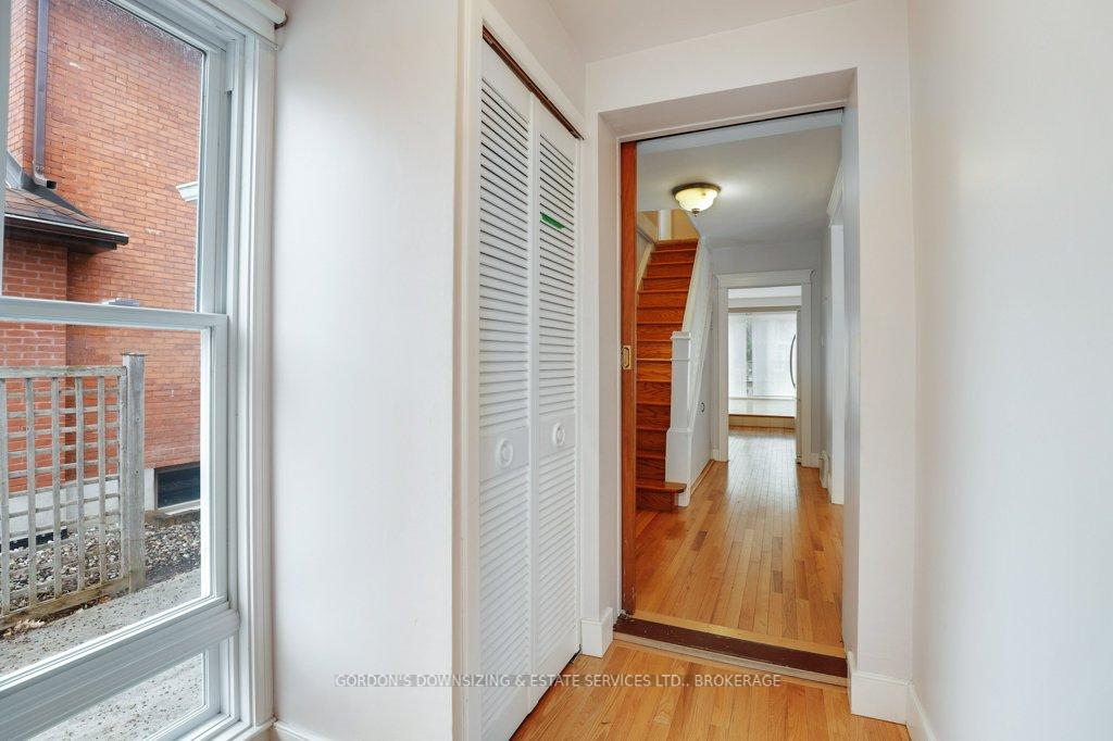 Photo 5 of 19 Elmdale Avenue, Ottawa, Lindenlea — HOMEH