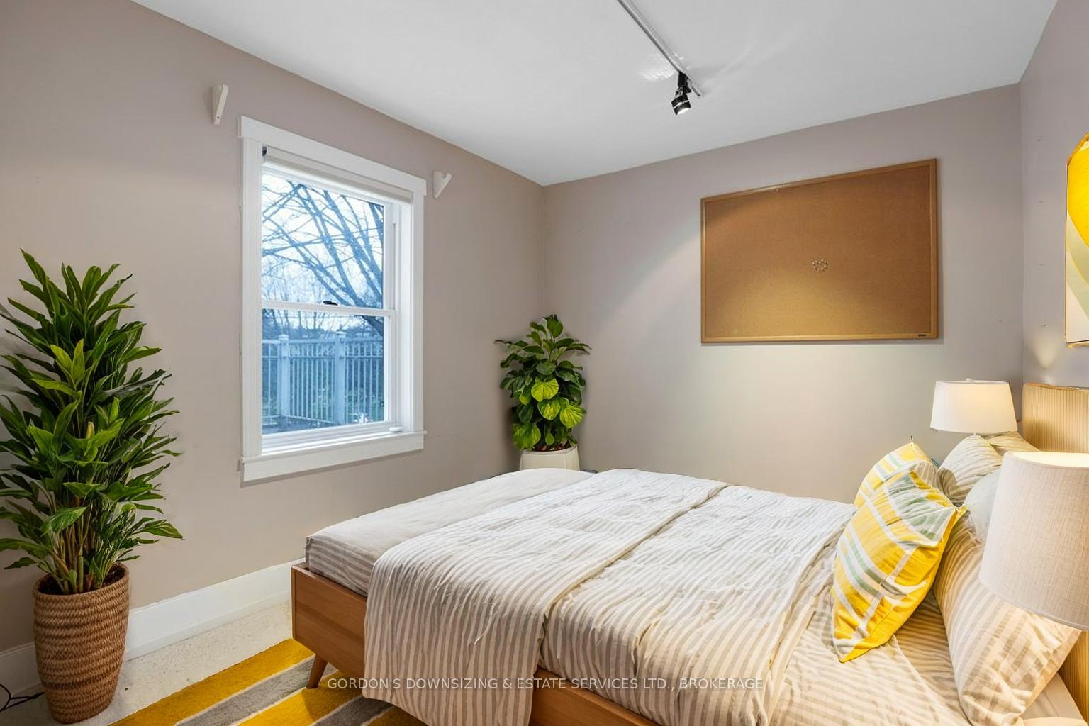 Photo 29 of 19 Elmdale Avenue, Ottawa, Lindenlea — HOMEH