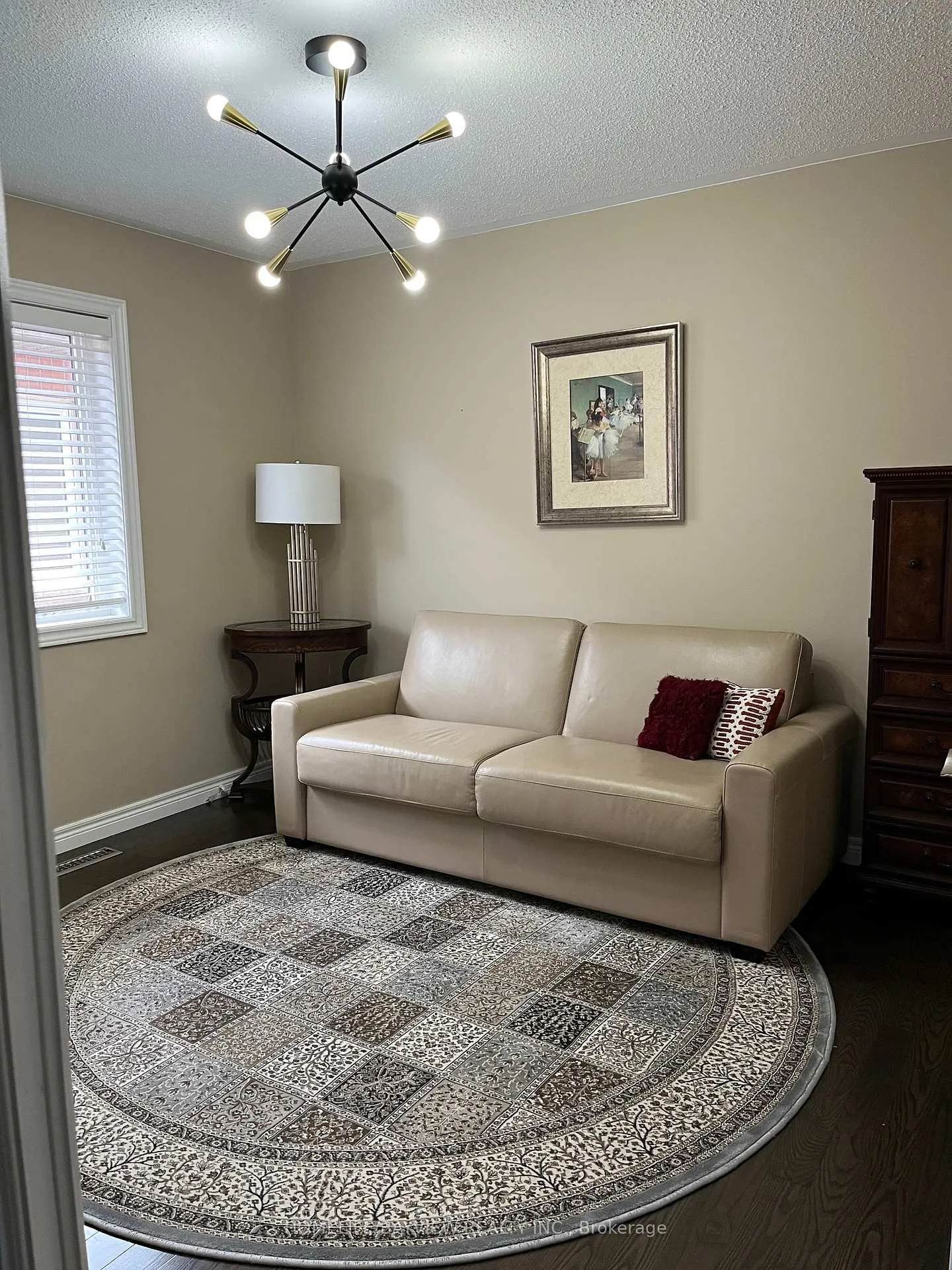 Photo 3 of 386 Gilpin Drive, Newmarket, Woodland Hill — HOMEH