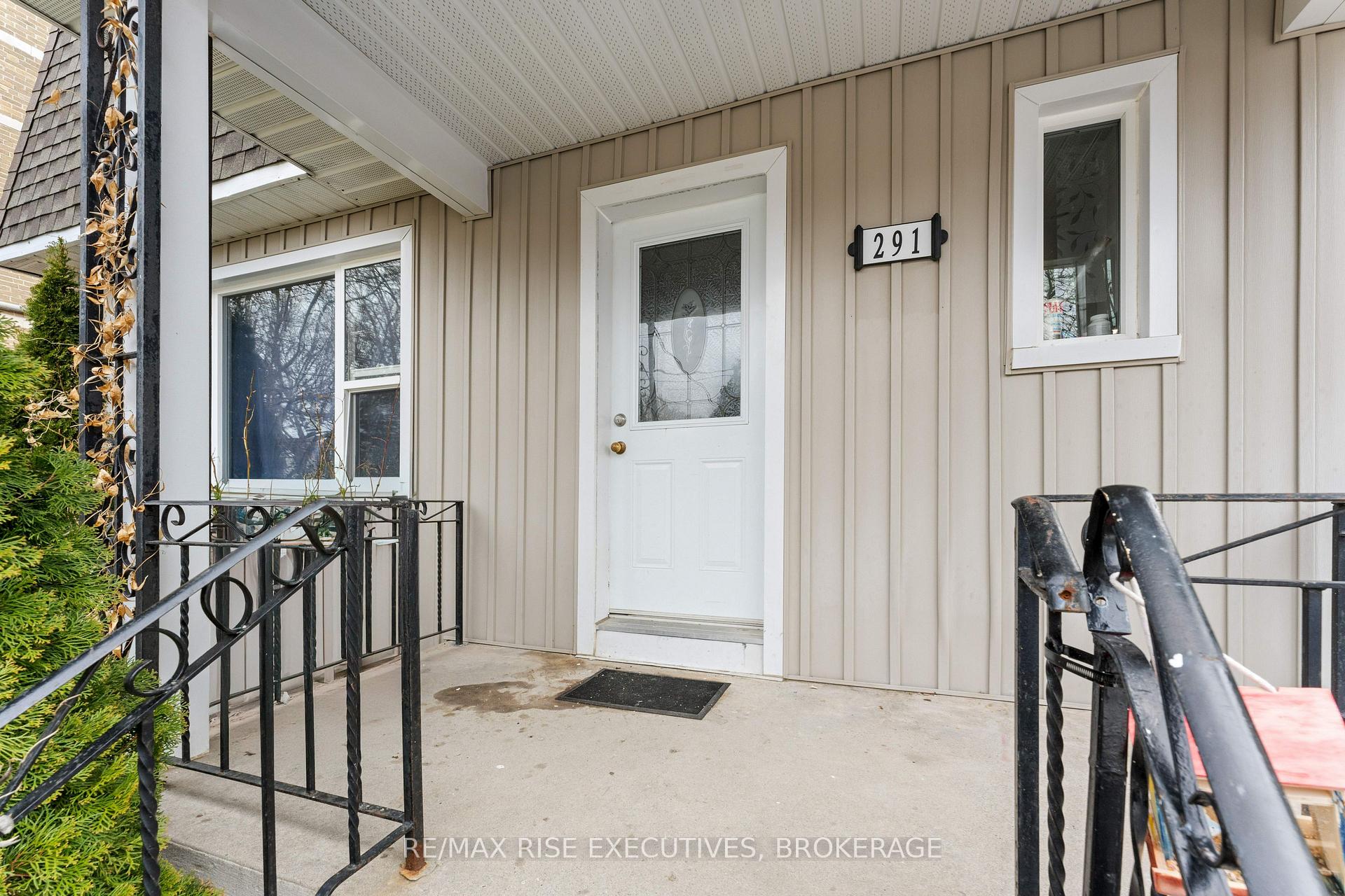 Photo 37 of 291 Helen Street, Kingston, Central City East — HOMEH